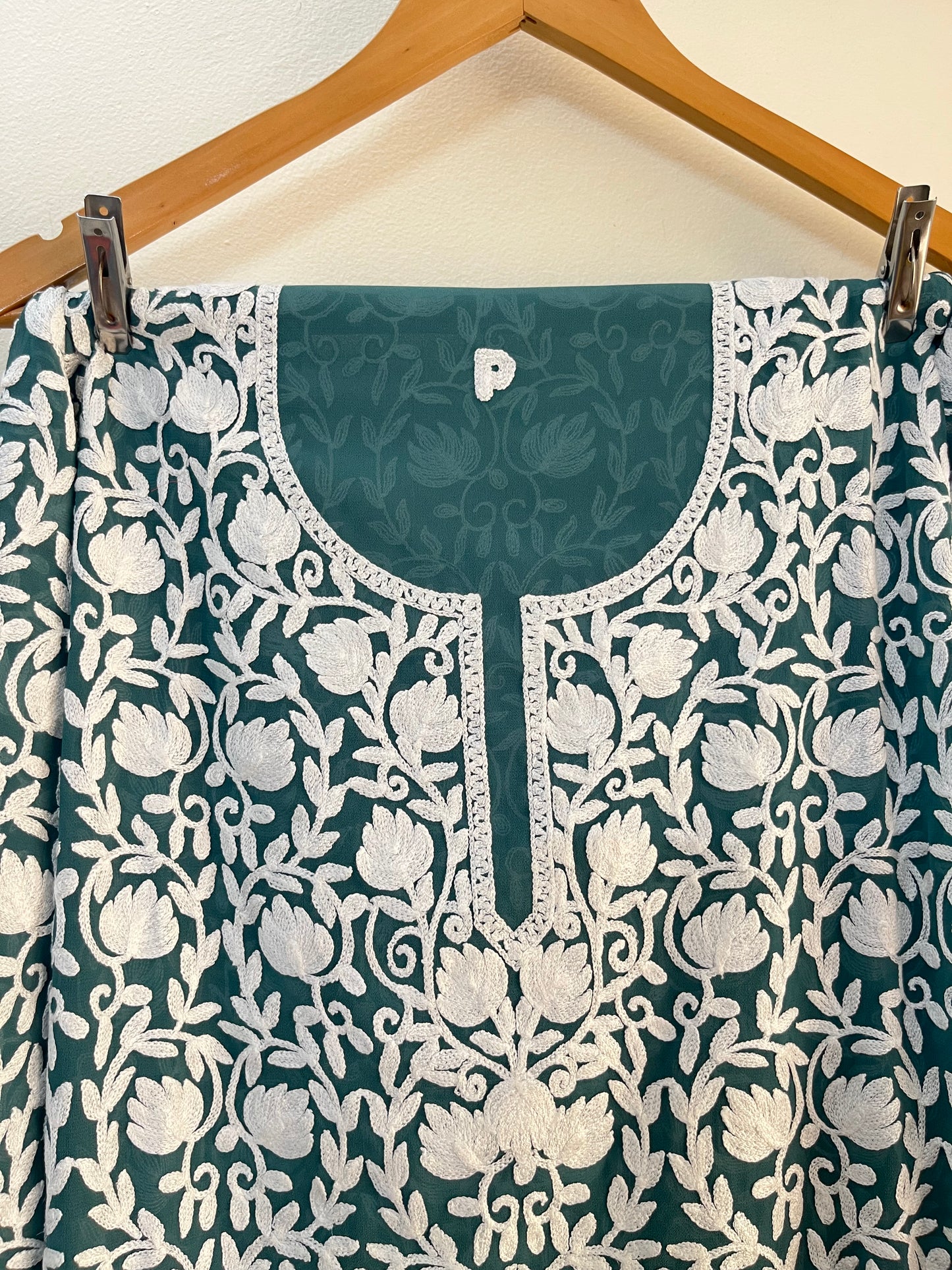 Georgette Front Back Jaal Kashmiri Semi Stitched Kurta