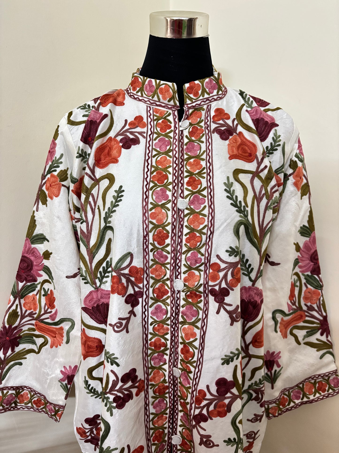 Cream Aari Embroidered Silk Jacket XXL
