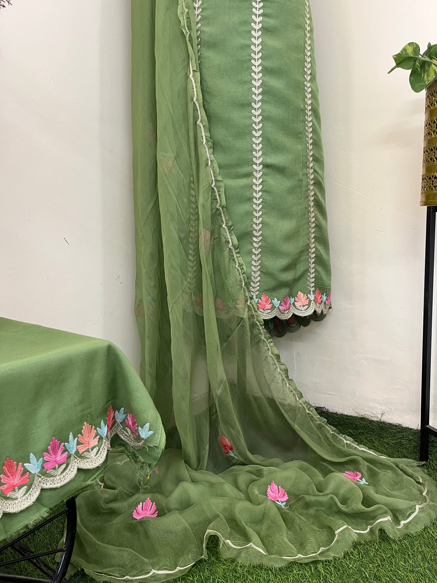 Sanam’ Silk Aari Embroidered Suit material