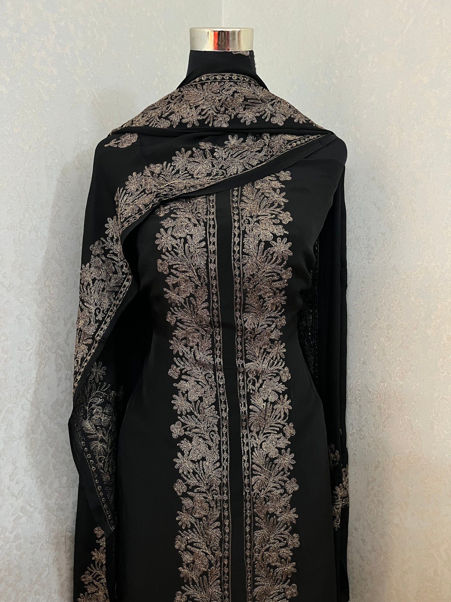 Black Kalaa’ Crape Jacket Style Kashmiri Suit