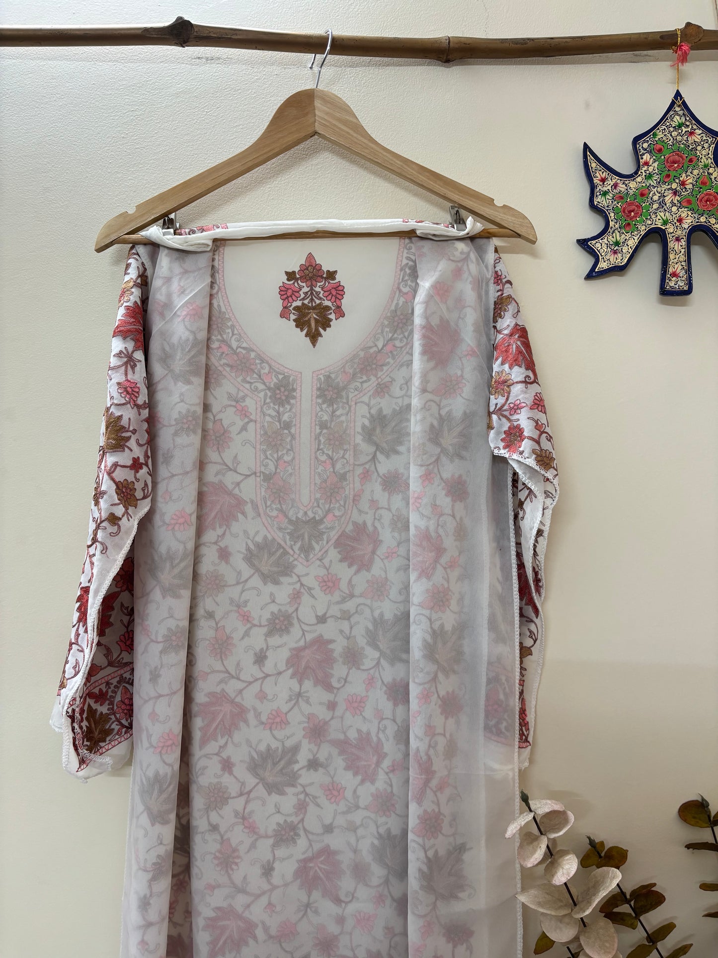 Georgette Aari Embroidered Unstitched Kurta