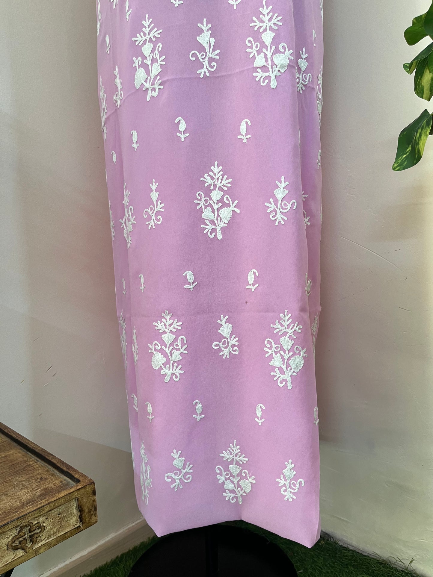 Soft Pink Georgette Kashmiri Unstitched Kurta Material