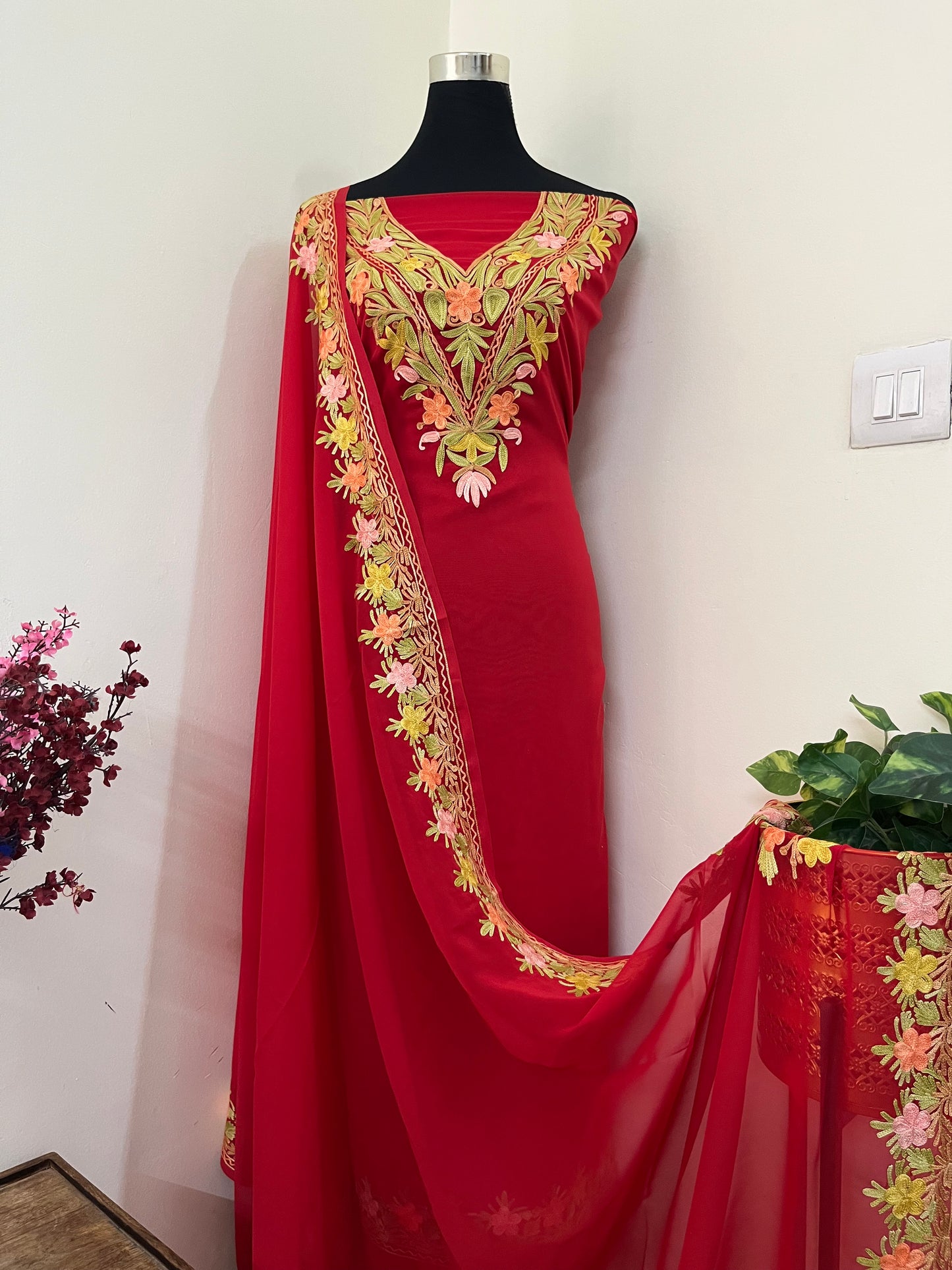 Red Georgette 3 Pc Kashmiri Suit