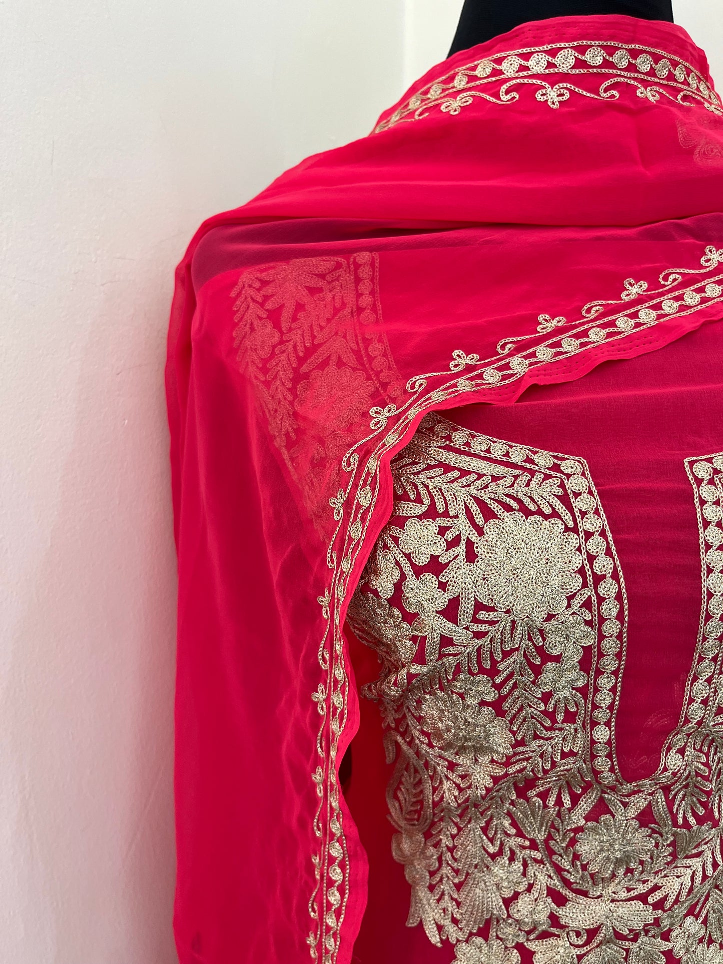Carrot Pink Georgette 3pc Kashmiri Tilla Suit