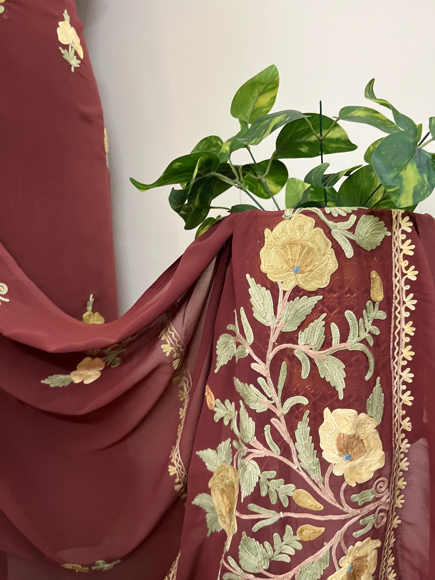 Georgette 3 Pc Aari Embroidered Suit