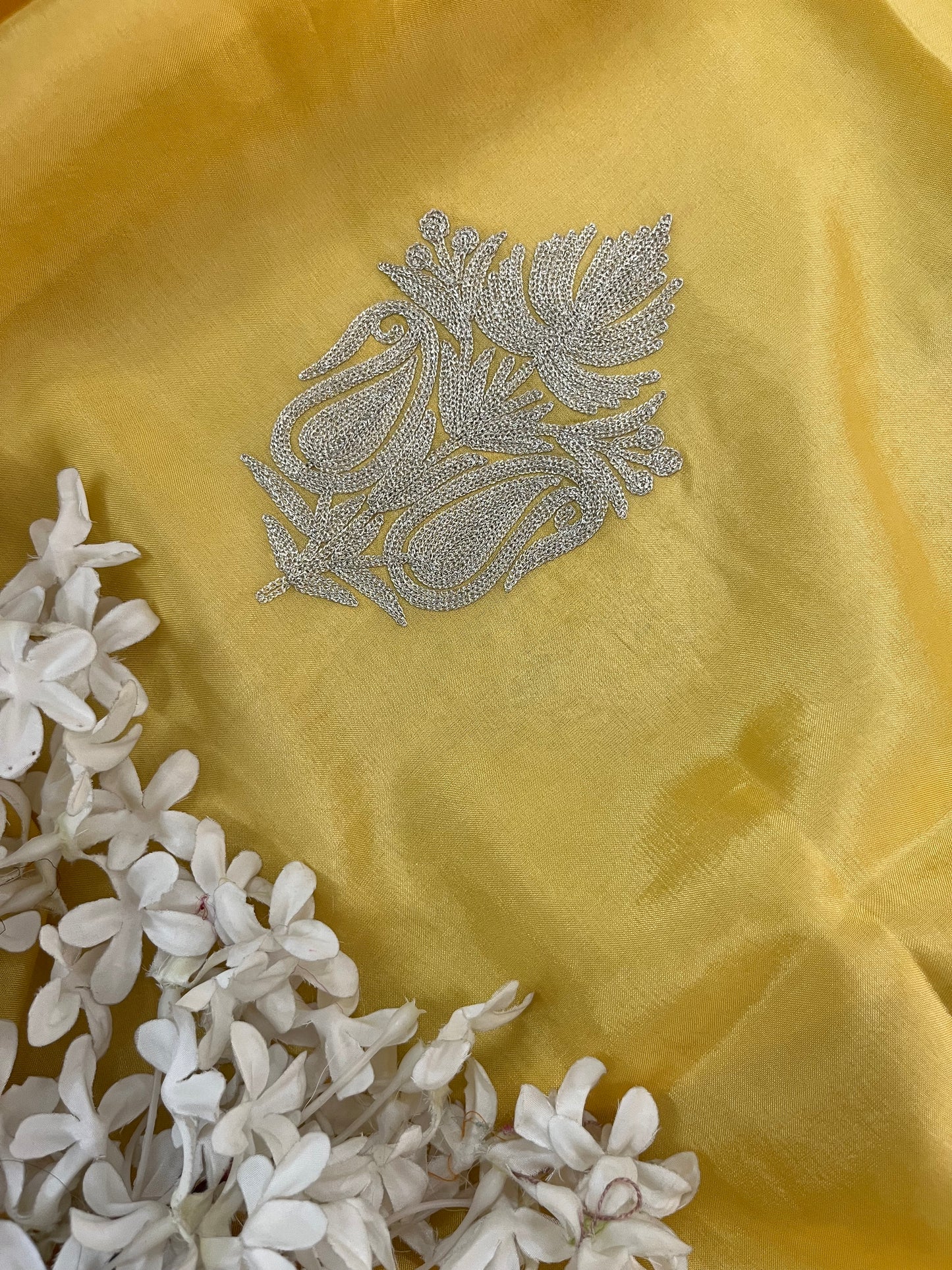 Gold Sanam’ Silk Tilla Kashmiri Suit