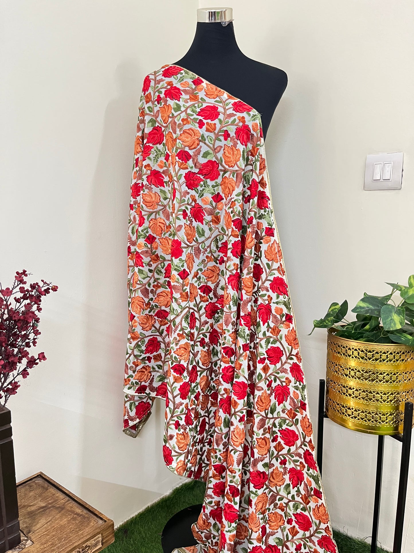 Kashmiri Georgette Odhni