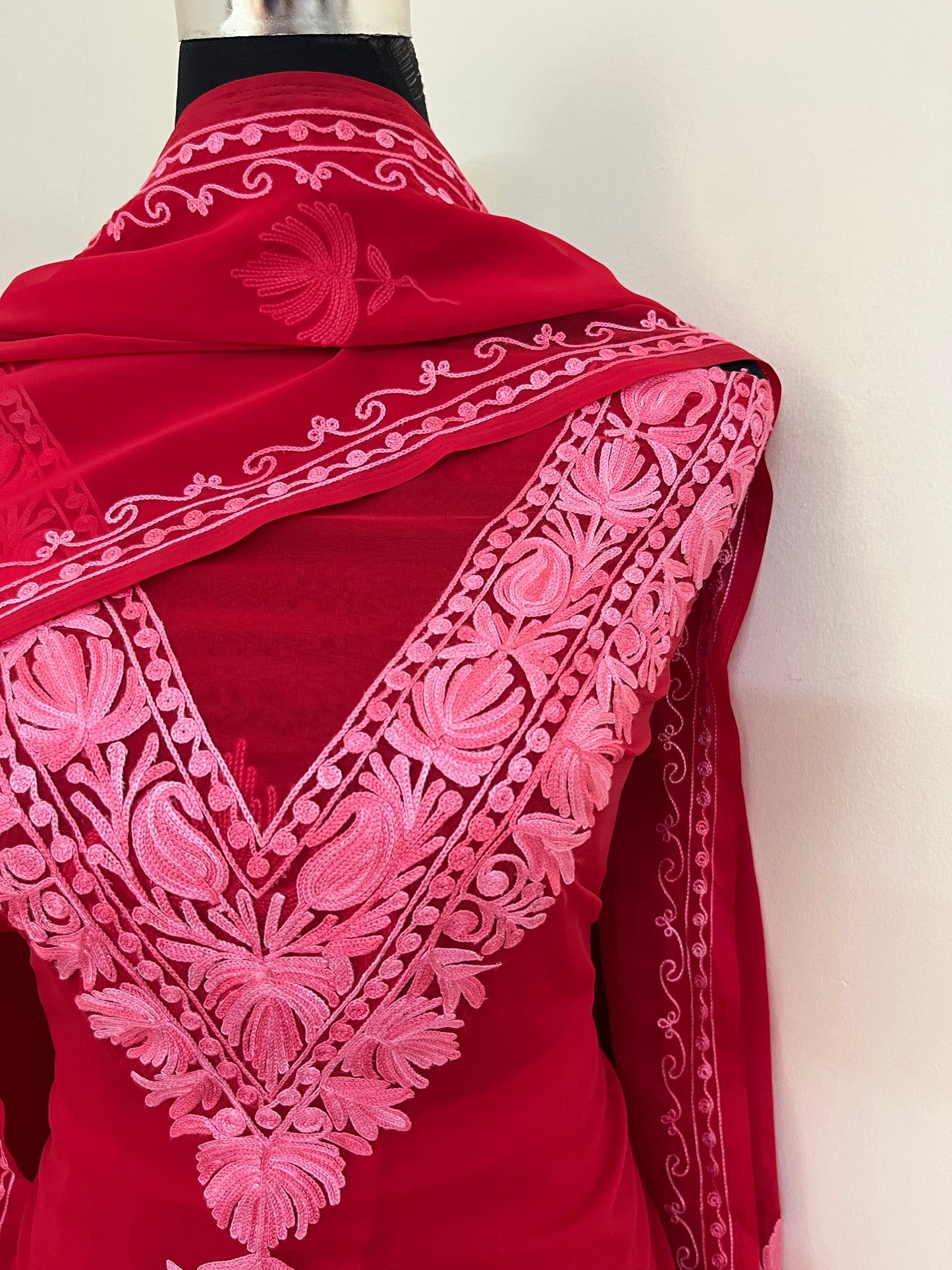 Red Georgette Red 3 Pc Aari Embroidered Suit Set