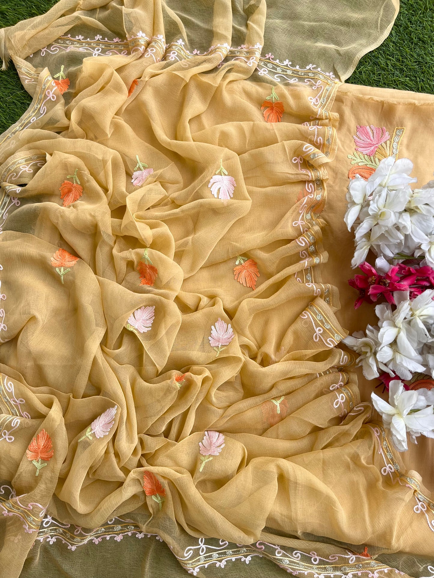 Faun Muslin Cotton Jaal Sleeves Kashmiri 3pc Suit