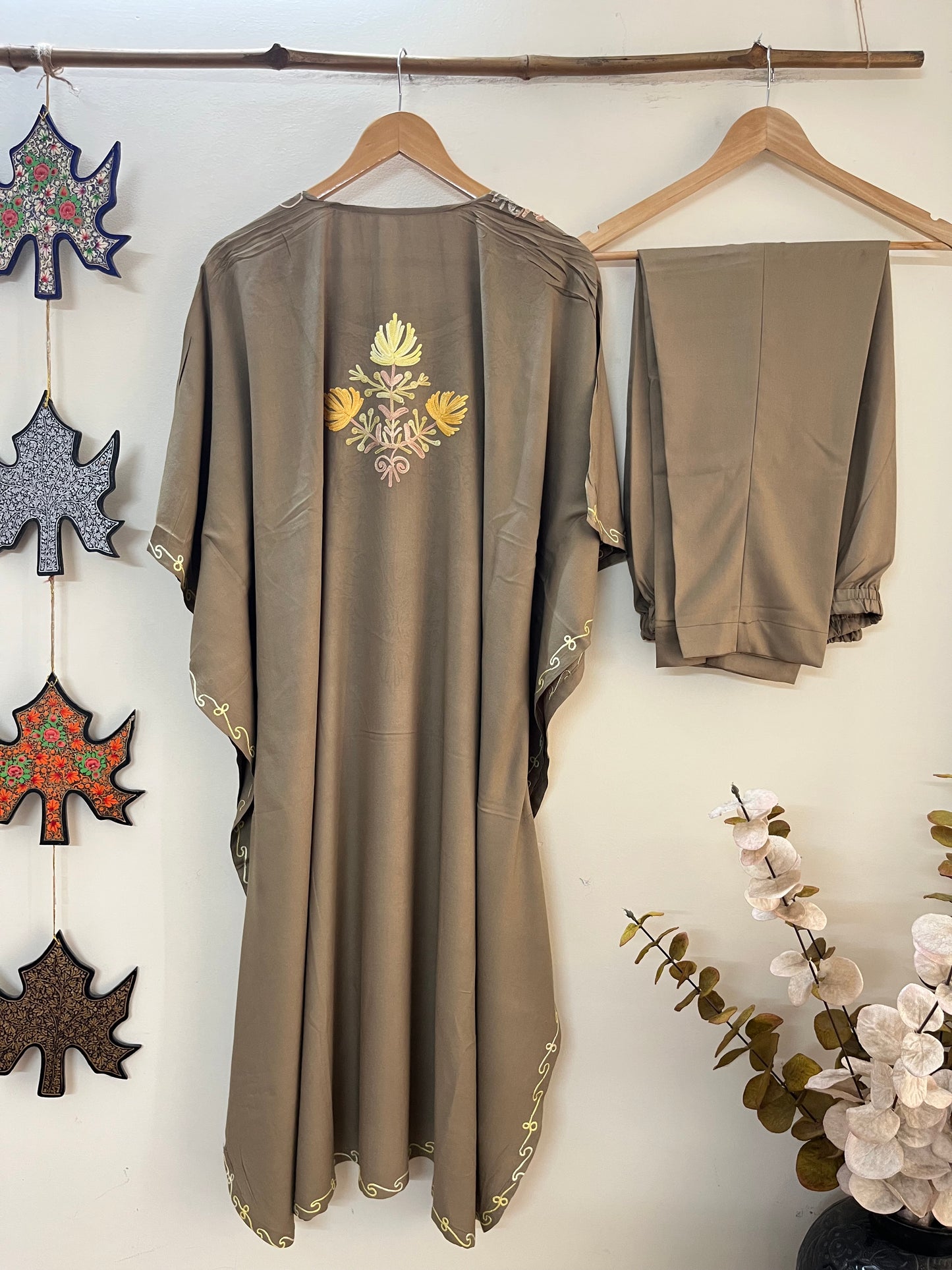 Beige Muslin Cotton Kashmiri Kaftan Set