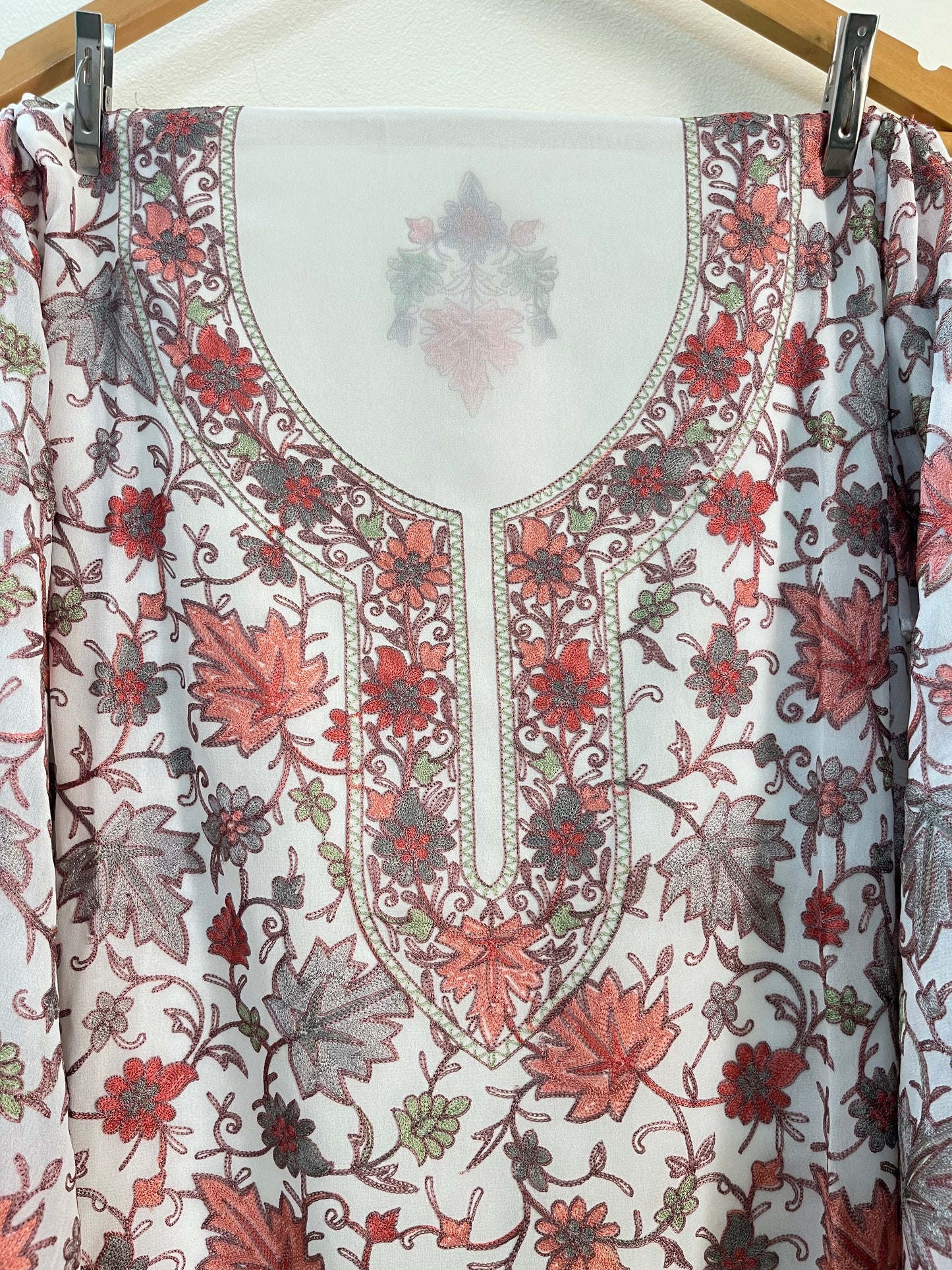 Georgette Aari Embroidered Unstitched Kurta