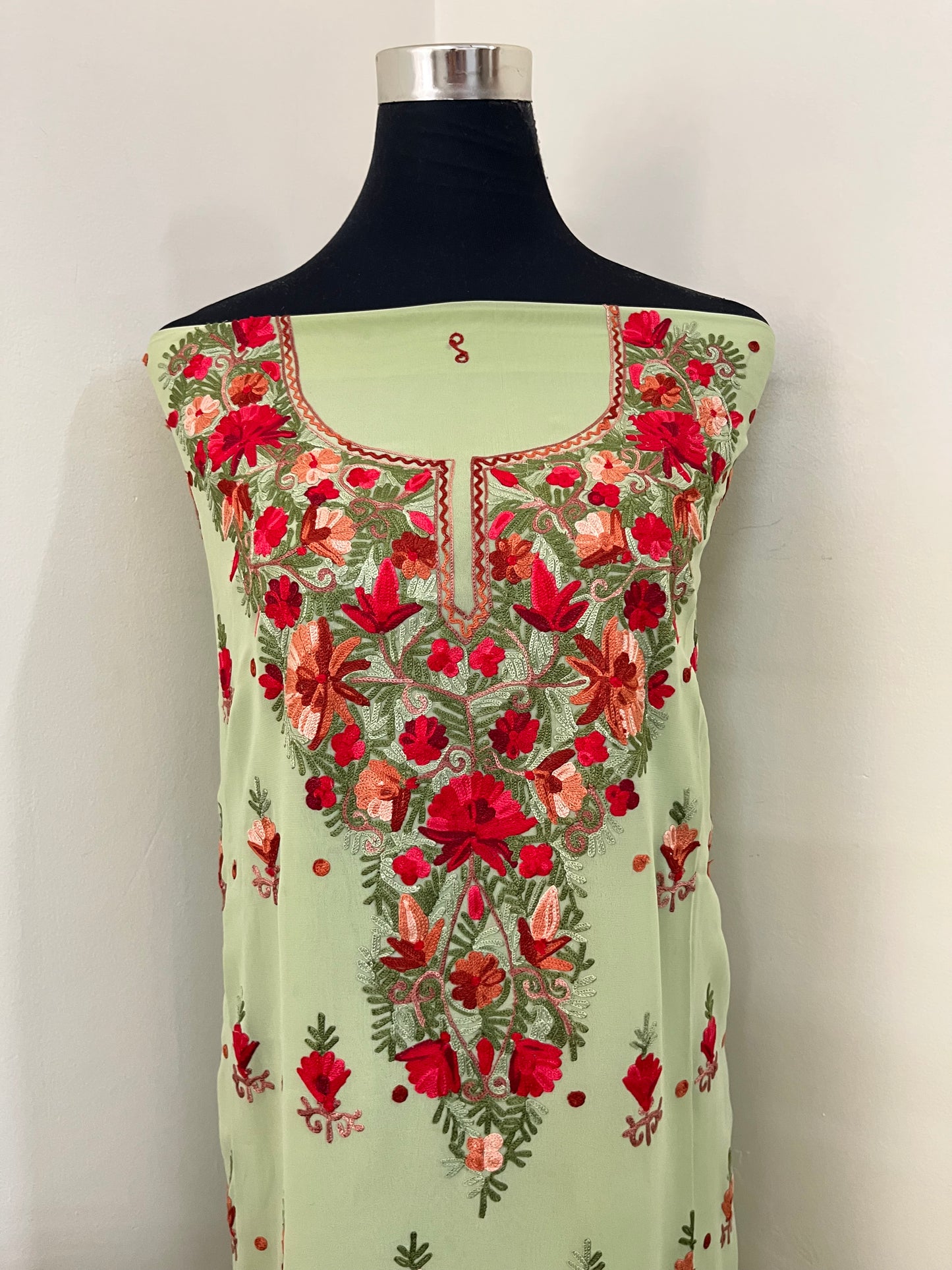 Pastel Green Georgette Kashmiri Kurta Material