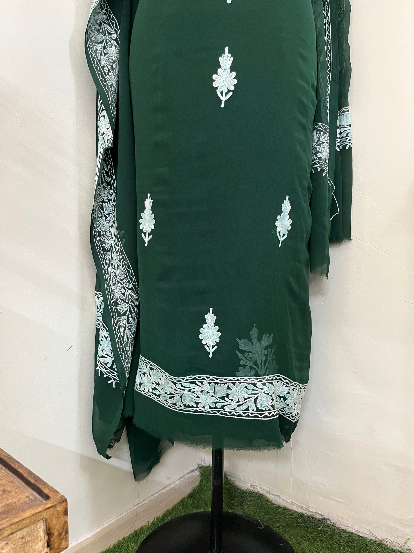 Georgette Green 3 Pc Aari Embroidered Suit Set
