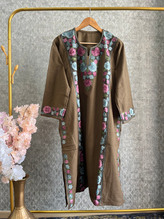 Beige Aari Embroidered Wool Pheran