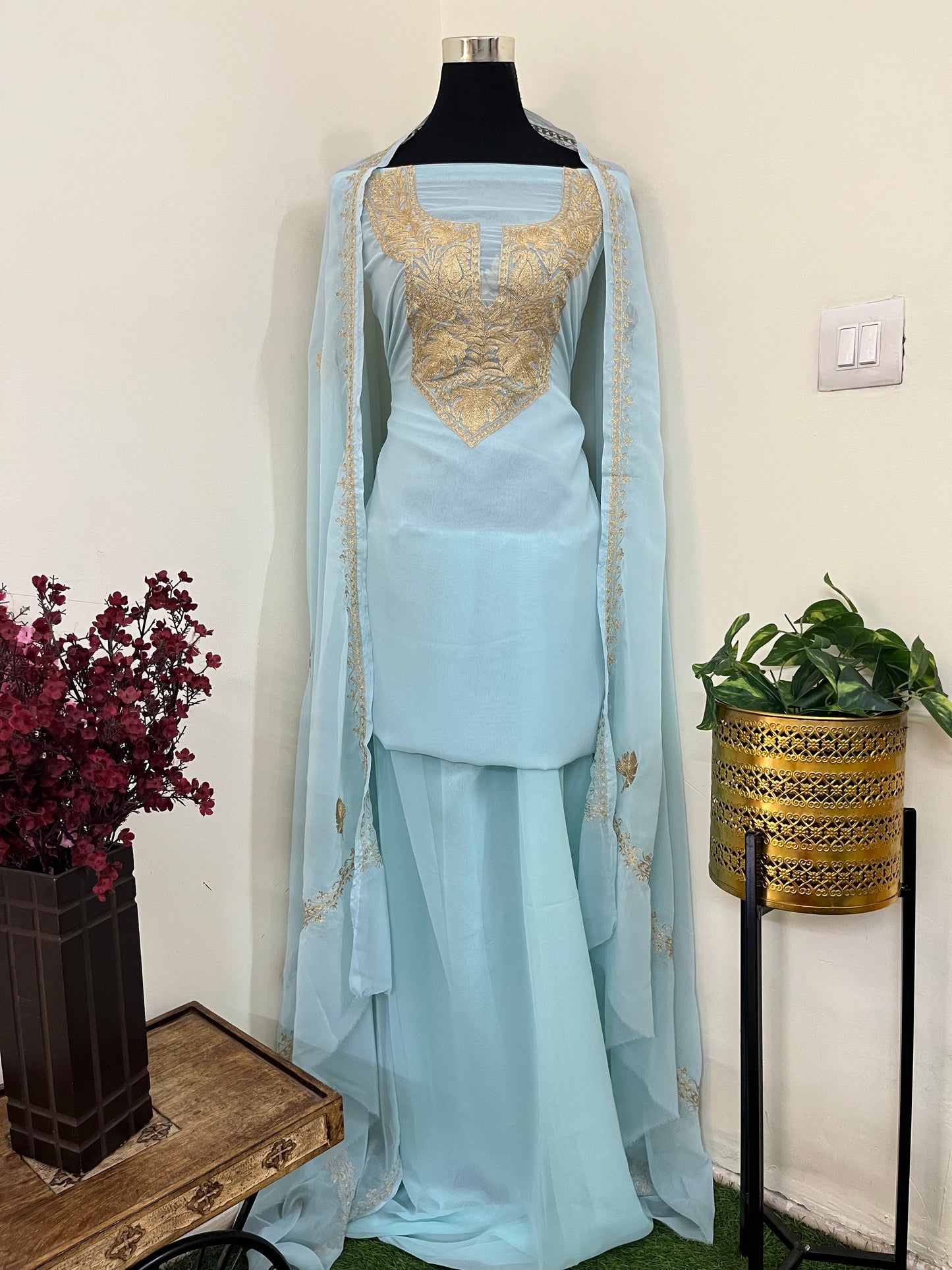 Sky blue Georgette 3pc Kashmiri Tilla Suit