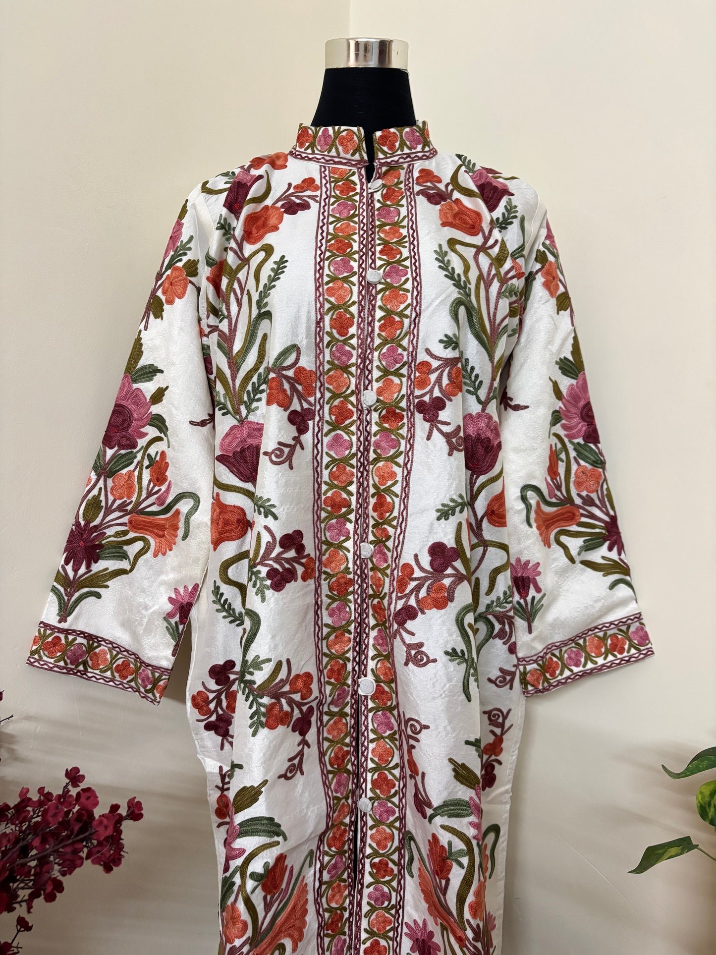Cream Aari Embroidered Silk Jacket XXL