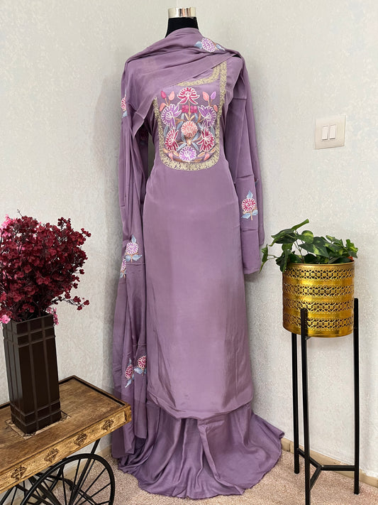 Lilac Kalaa Crape Kashmiri Suit