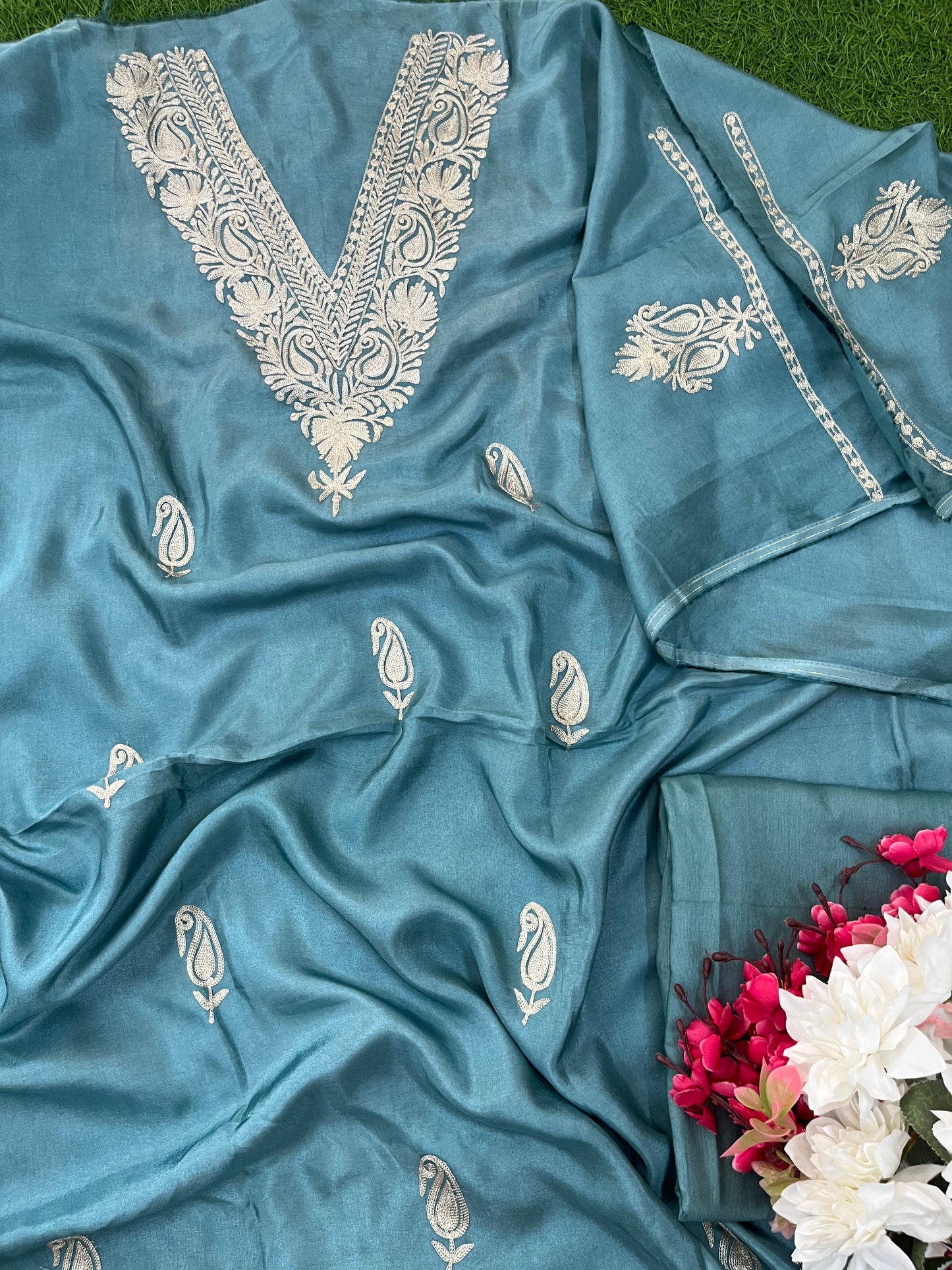 Sanam’ Pastel Blue Silk Tilla Kashmiri Suit