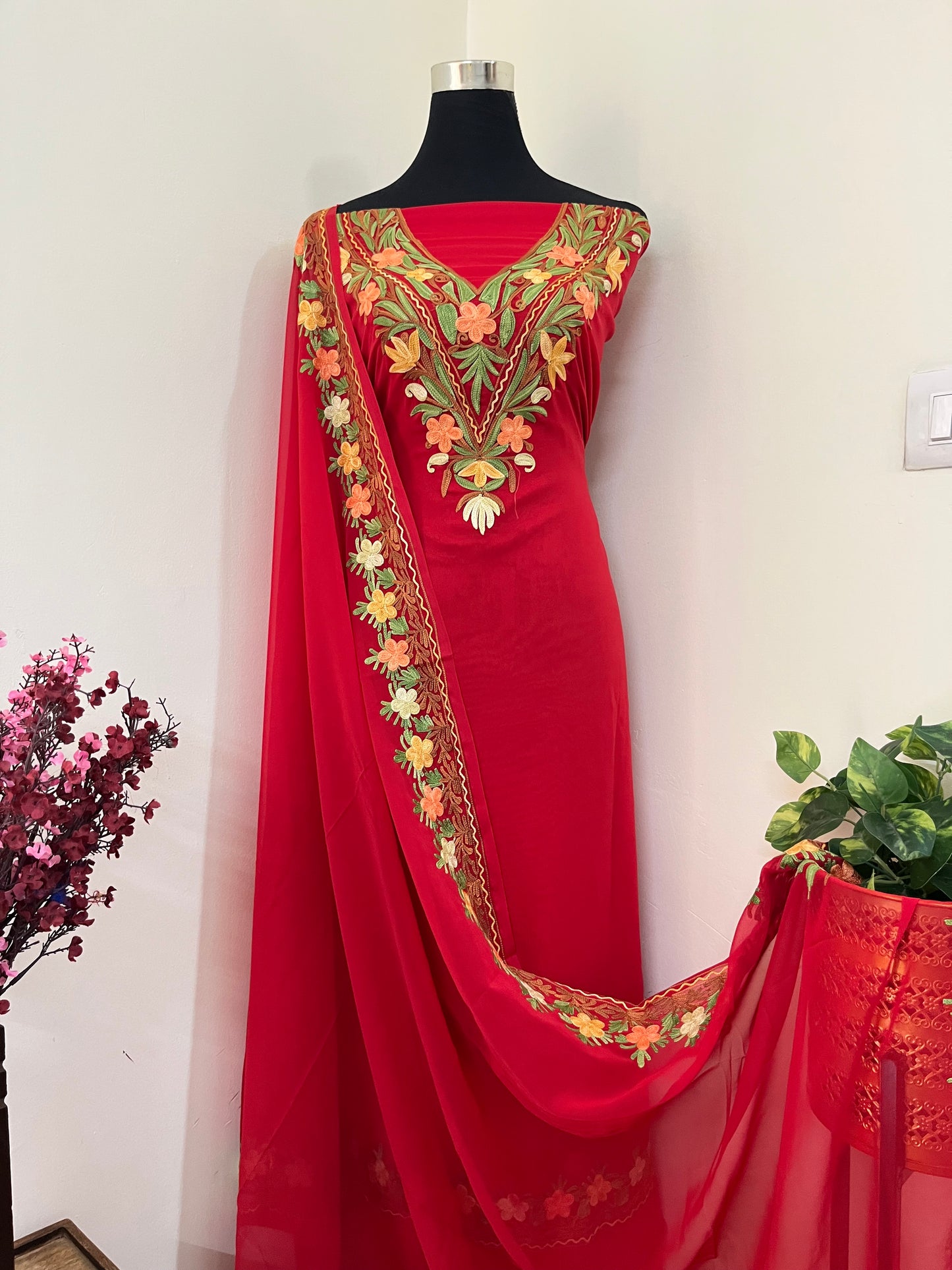 Red Georgette 3 Pc Kashmiri Suit