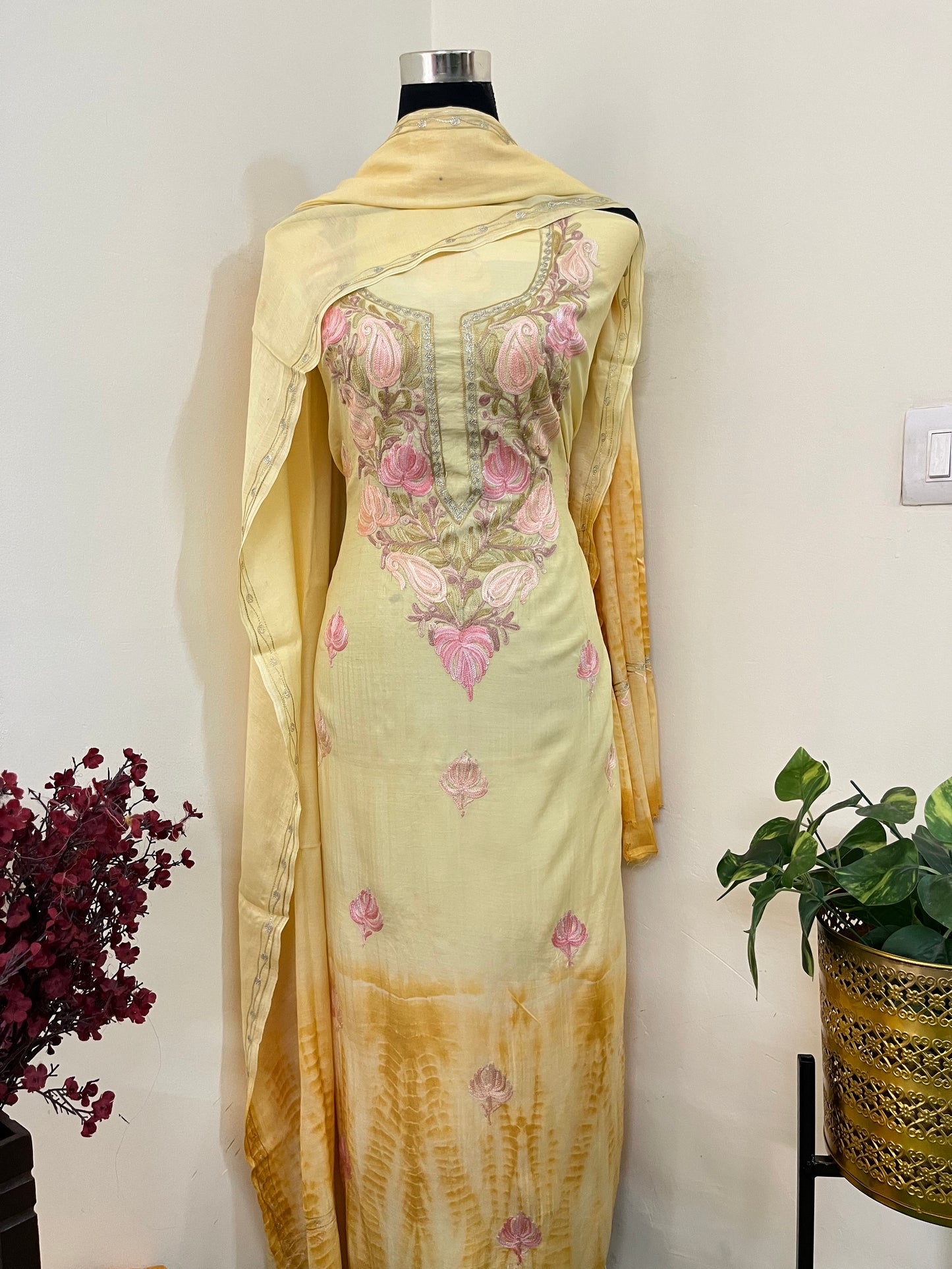 Lemon Yellow Mul Cotton Shibori Work Kashmiri 3pc Suit