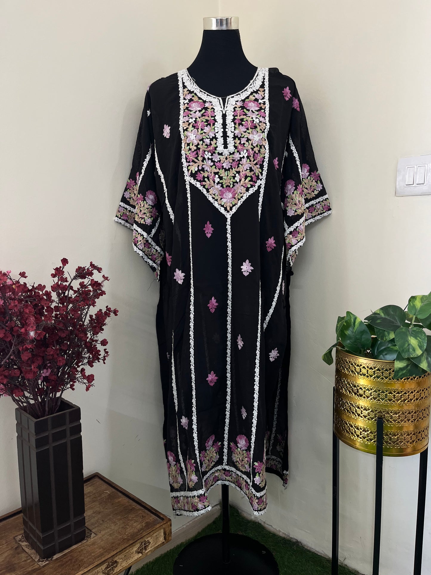 Black Georgette All over Work Aari Embroidered Unstitched Kurta