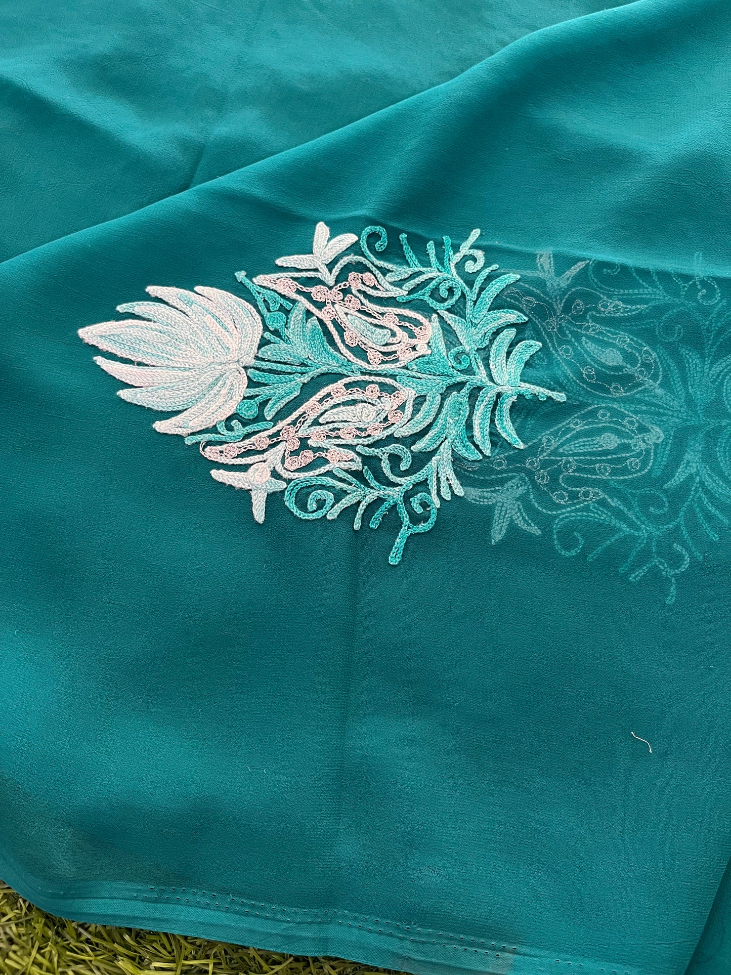 Green Georgette Kashmiri Kurta Material