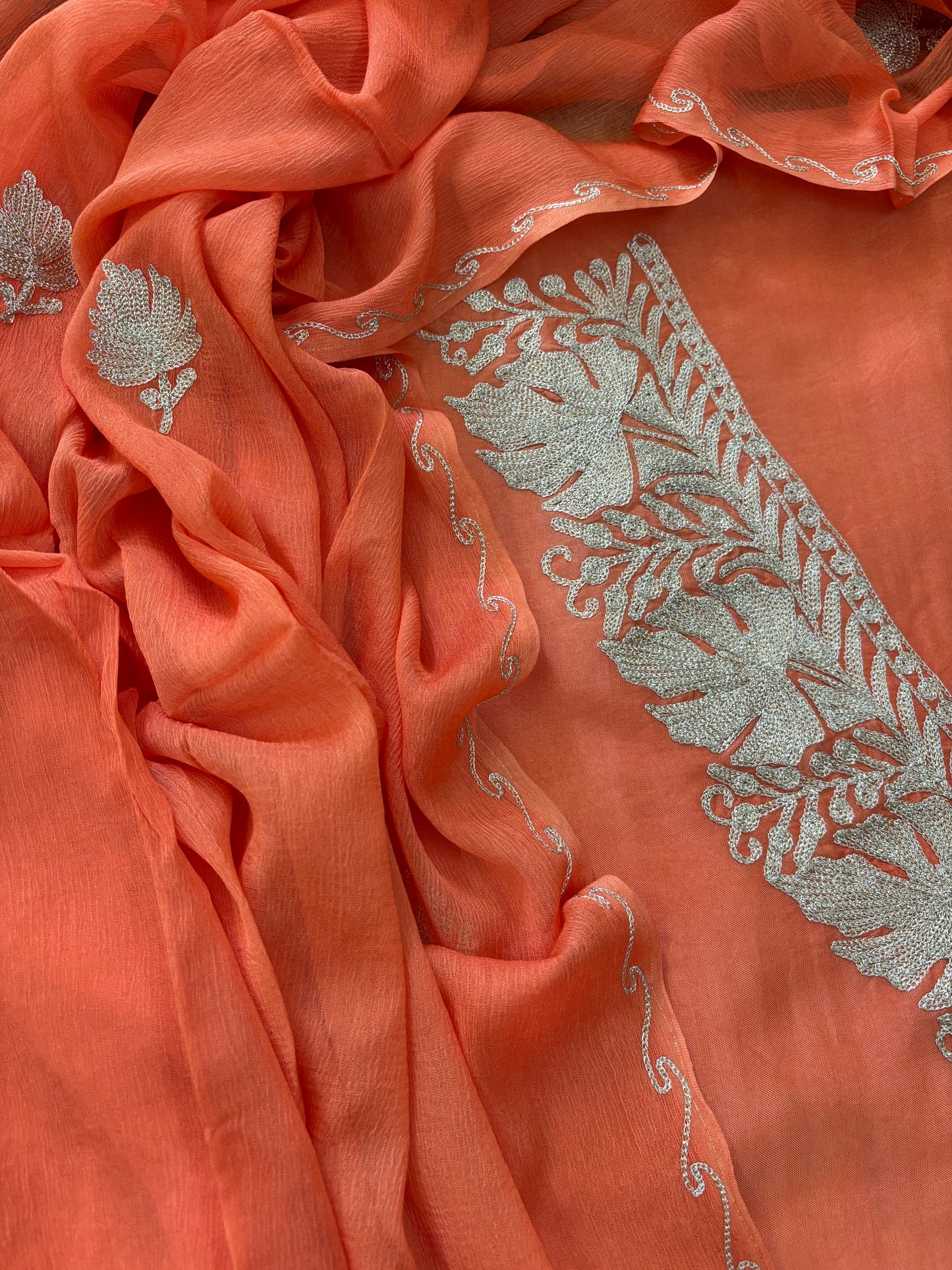 Sanam’ Peach Silk Tilla Kashmiri Suit