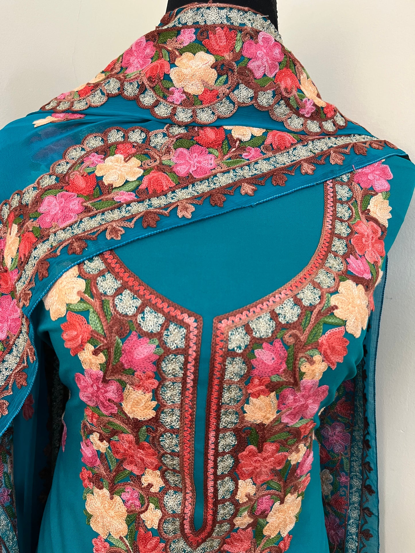 Peacock Green Rayon Cotton Kashmiri 3pc set