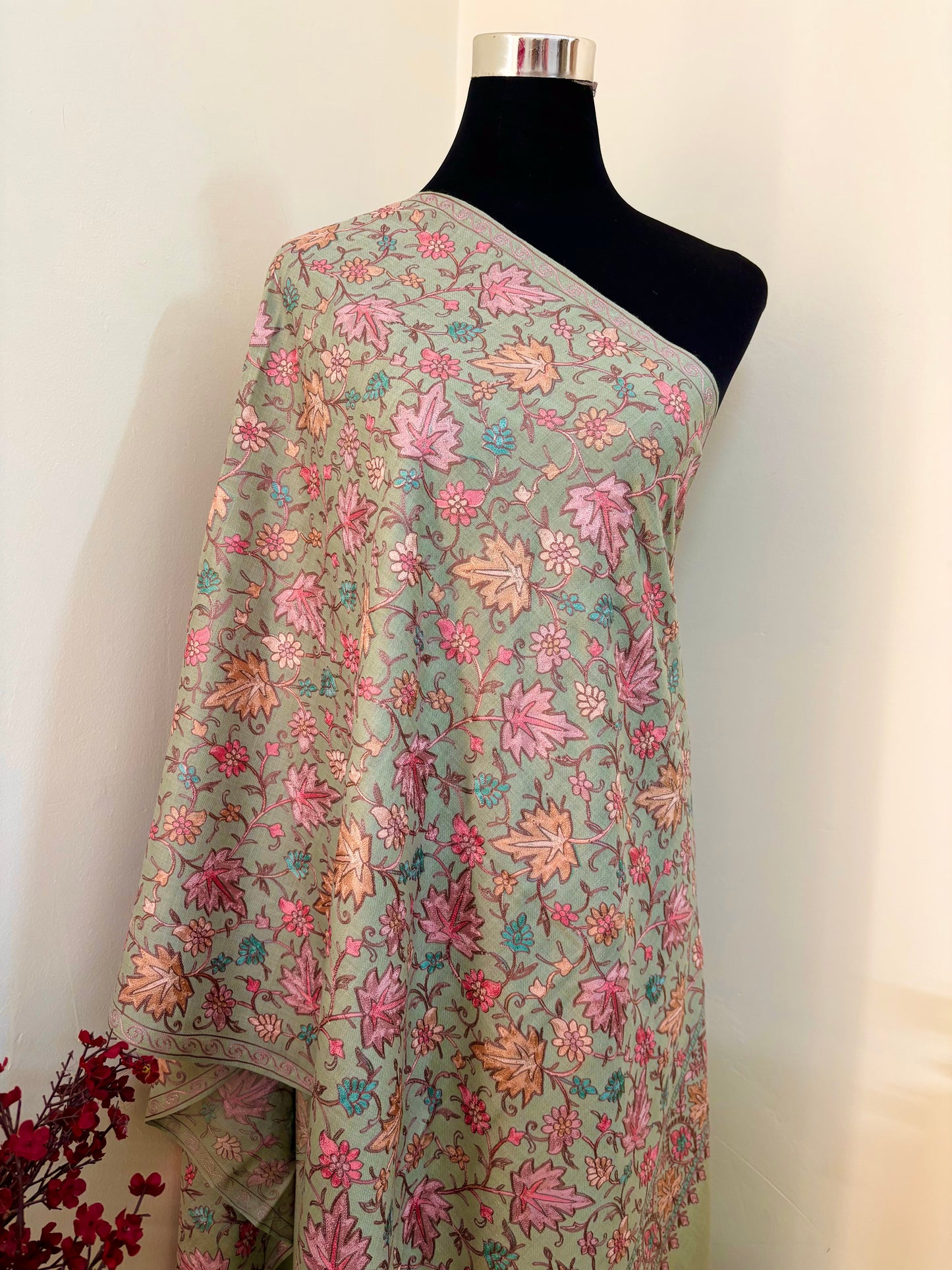 Pastel Green Chinaar Jaal Kashmiri Semi Pashmina Stole