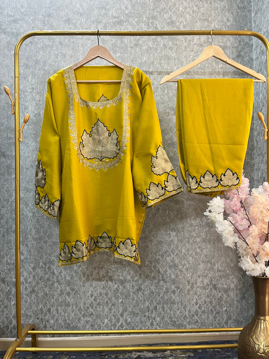 Yellow Woollen Kashmiri Co-Ord Set ( Size 44)