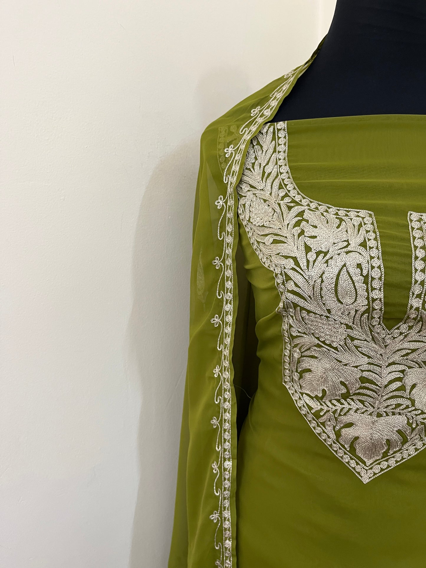 Henna green Georgette 3pc Kashmiri Tilla Suit