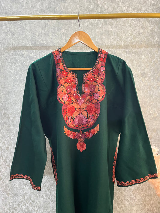 Green Aari Embroidered Wool Pheran