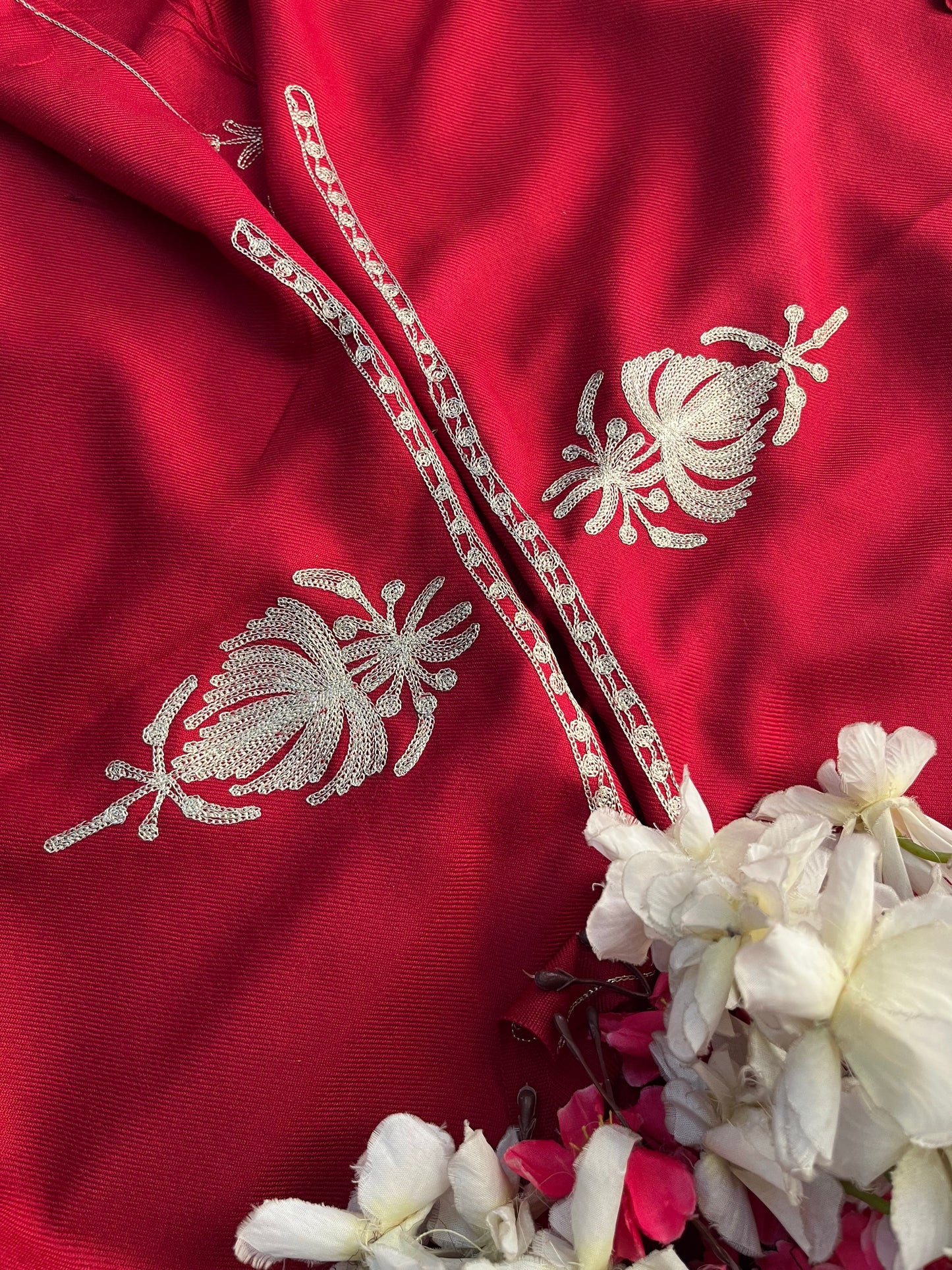 Maroon Tilla Embroidered 3pc Suit Stole