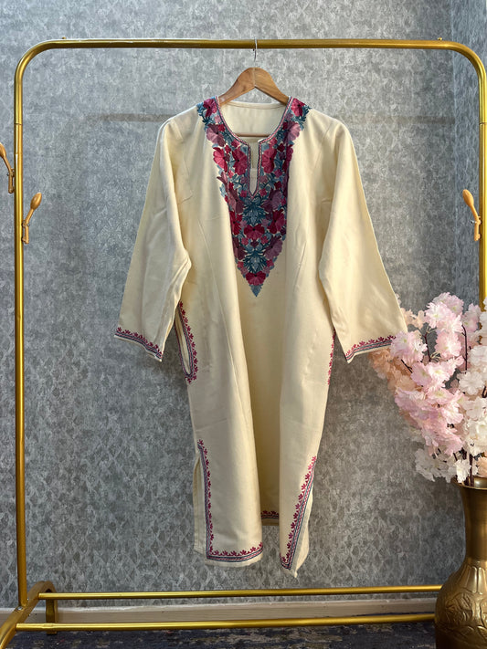 Off White Aari Embroidered Wool Pheran