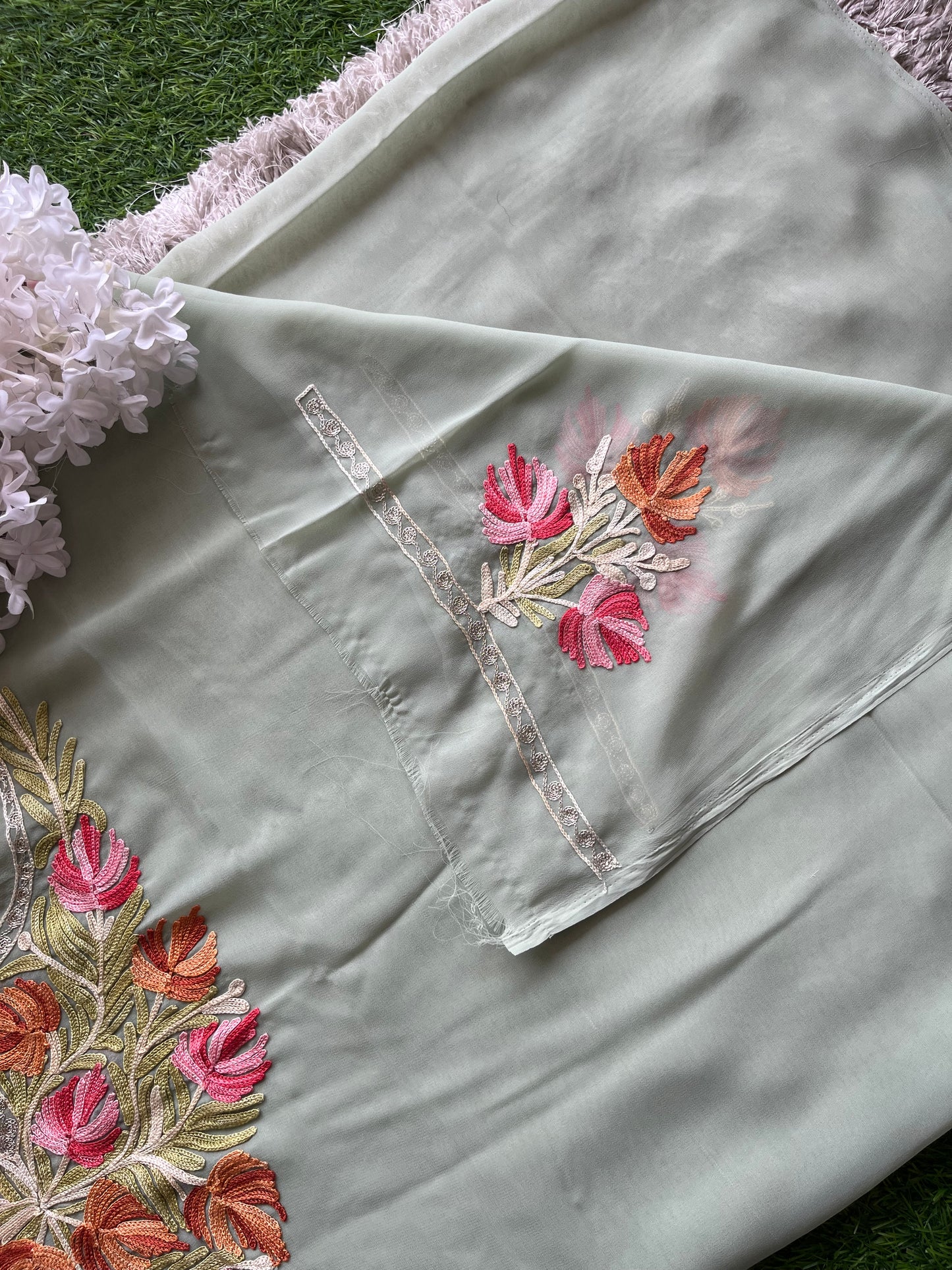 Grey Georgette Aari Embroidered Unstitched Kurta Material