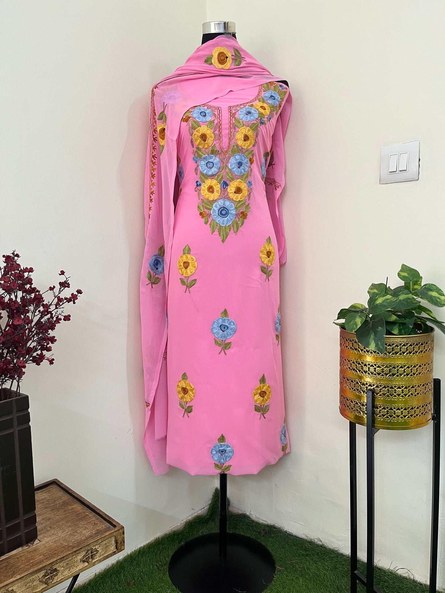 Georgette Candy Pink 3 Pc Aari Embroidered Suit