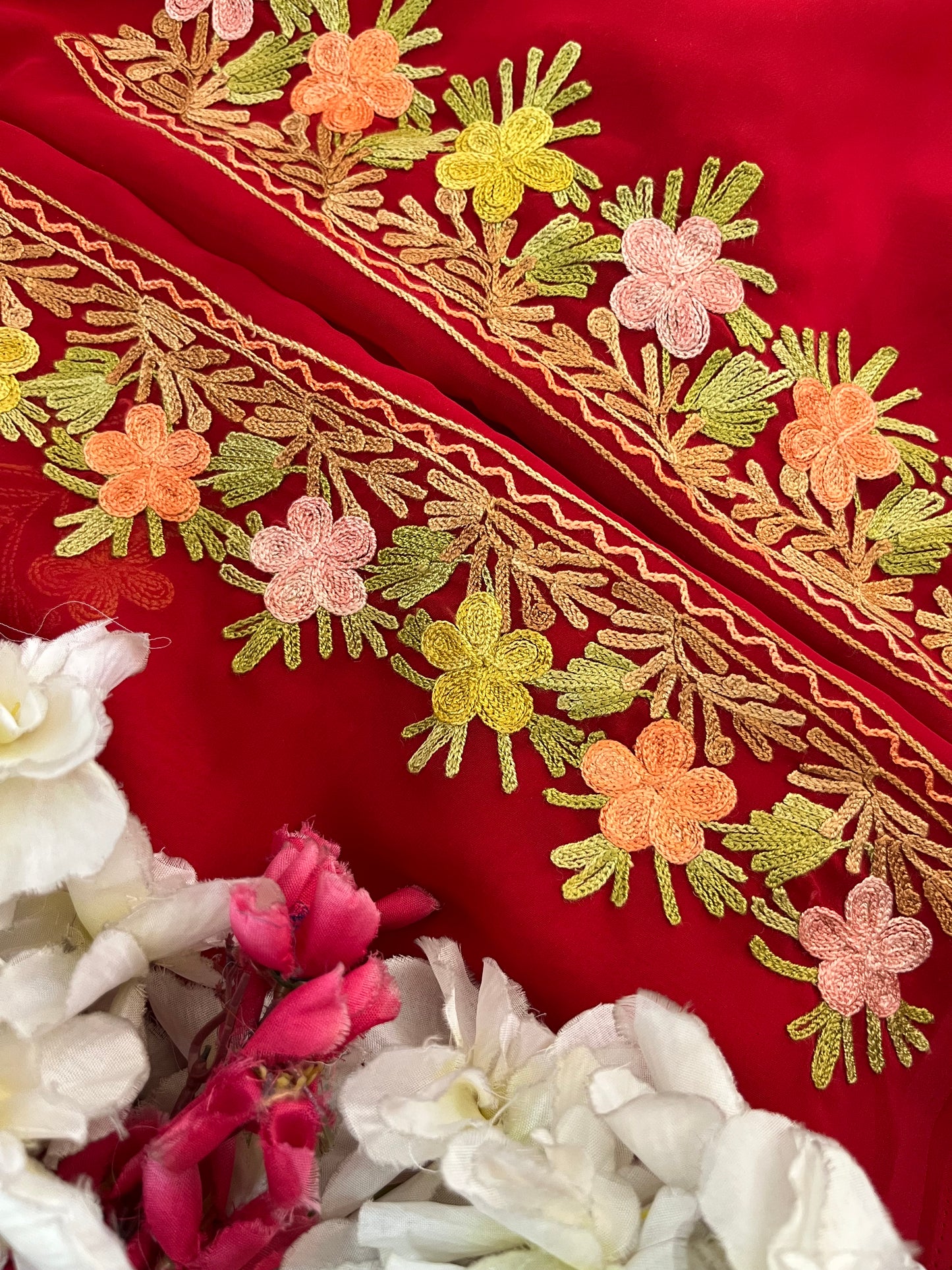 Red Georgette 3 Pc Kashmiri Suit