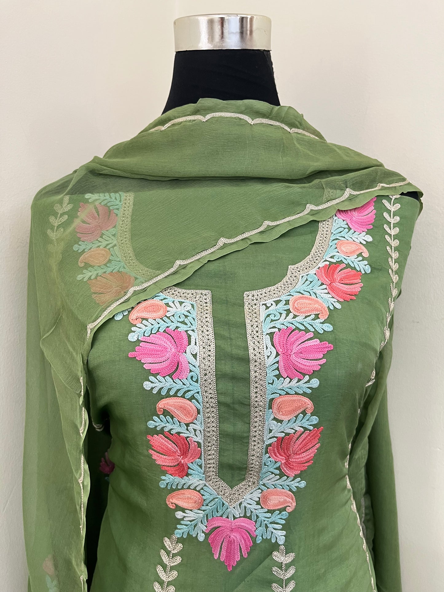 Sanam’ Silk Aari Embroidered Suit material
