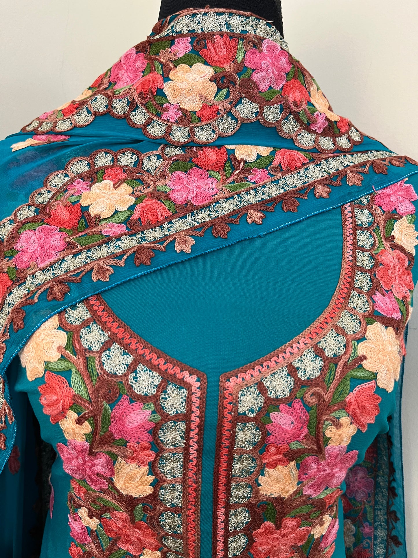 Peacock Green Rayon Cotton Kashmiri 3pc set