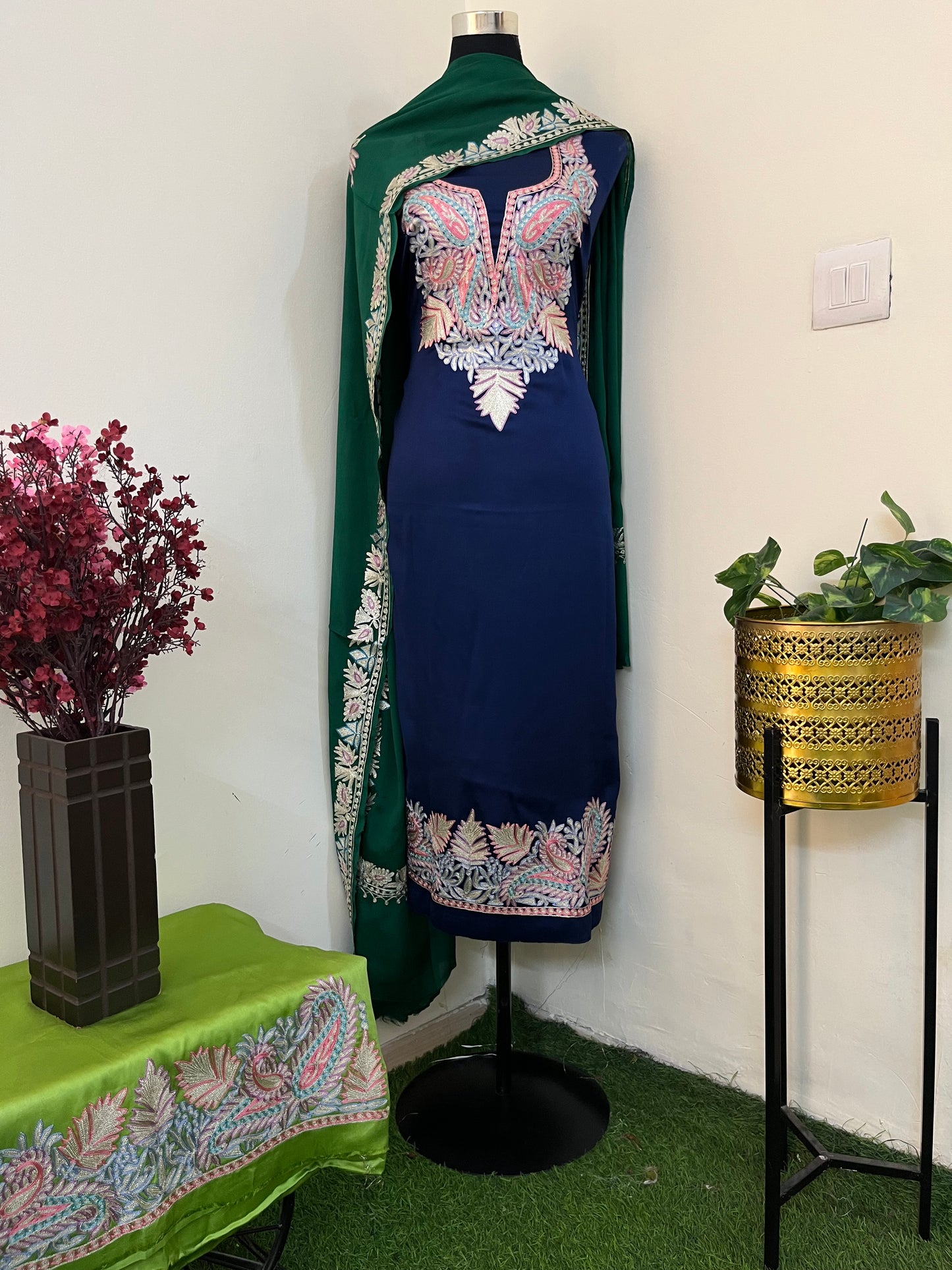 Kalaa’ Royal Blue 3D Crape Kashmiri Suit