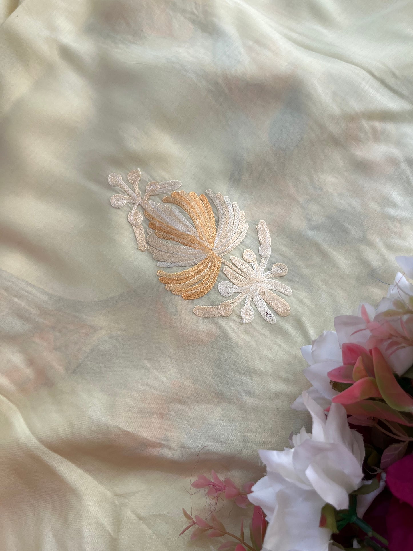 Lemon Yellow Mul Cotton Shibori Work Kashmiri 3pc Suit