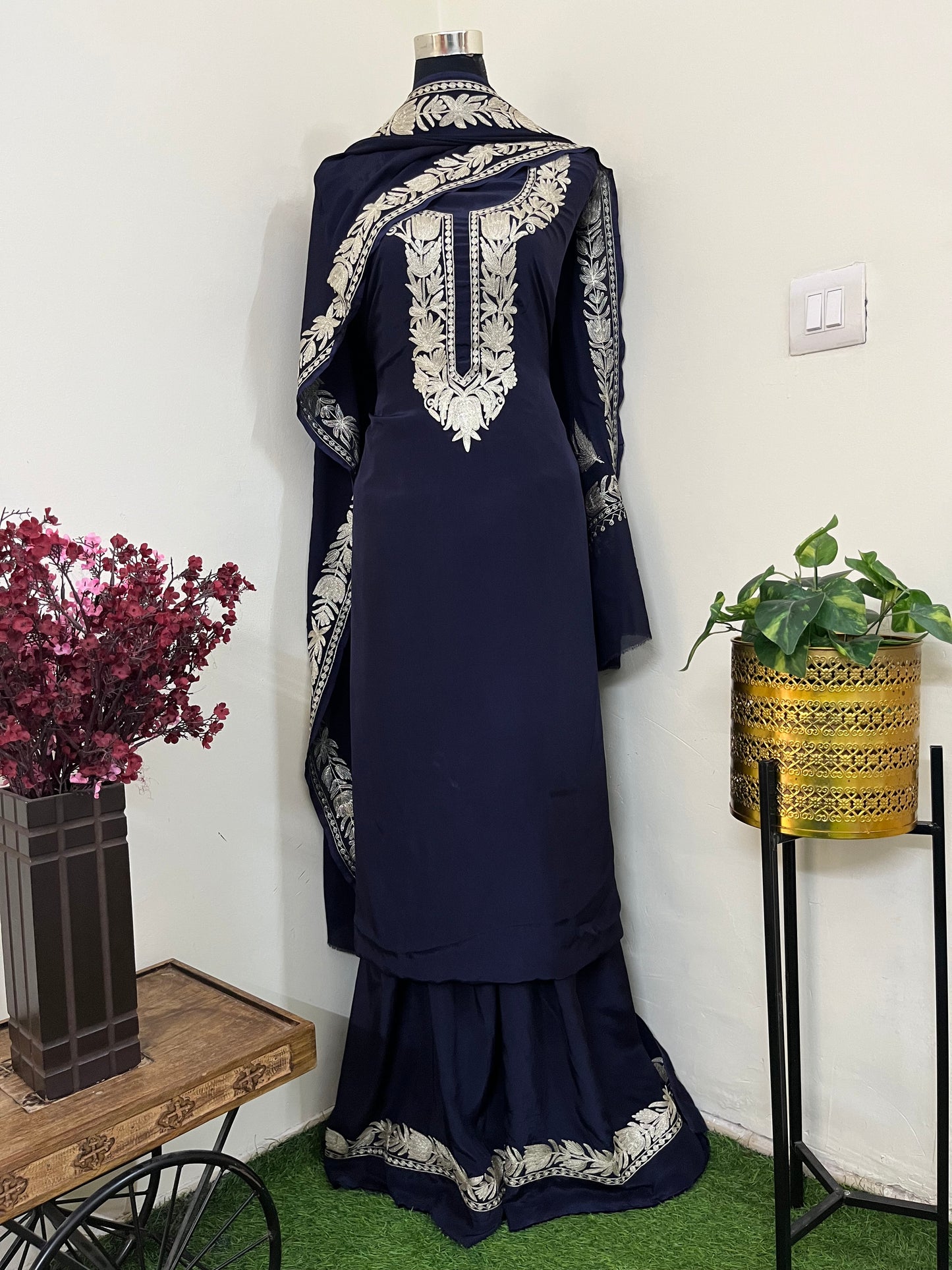 Kalaa’ Navy Crape Kashmiri Suit