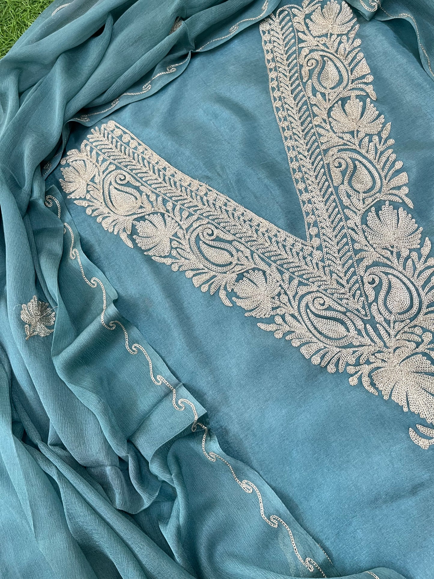 Sanam’ Pastel Blue Silk Tilla Kashmiri Suit