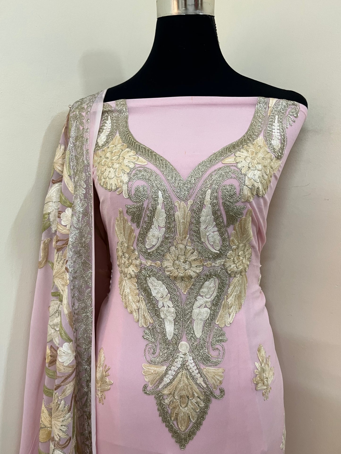 Georgette 3 Pc Aari Embroidered Suit