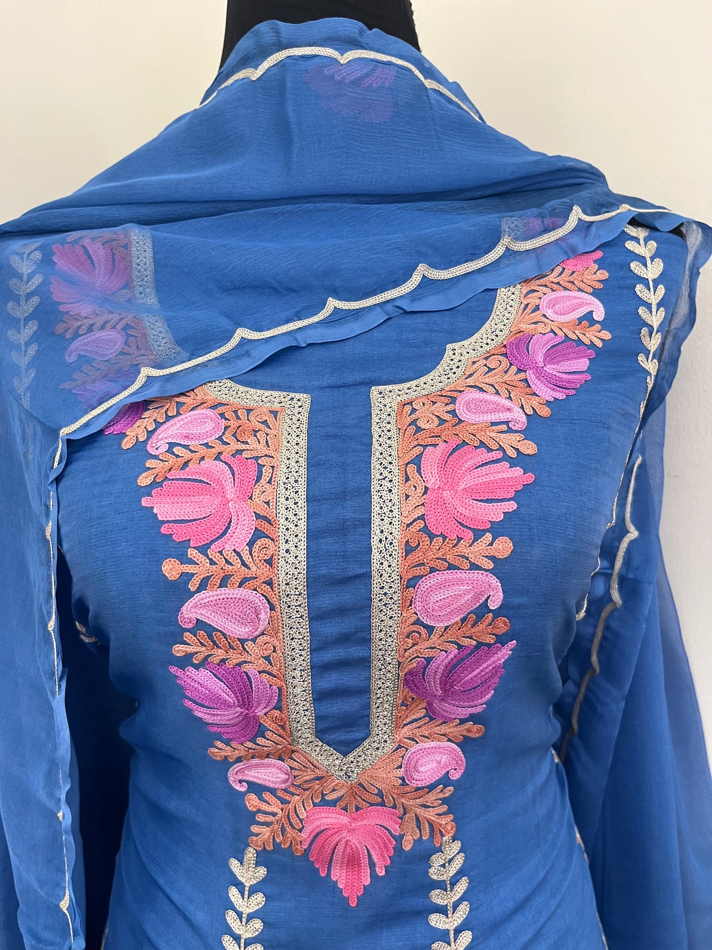 Sanam’ Silk Aari Embroidered Suit material