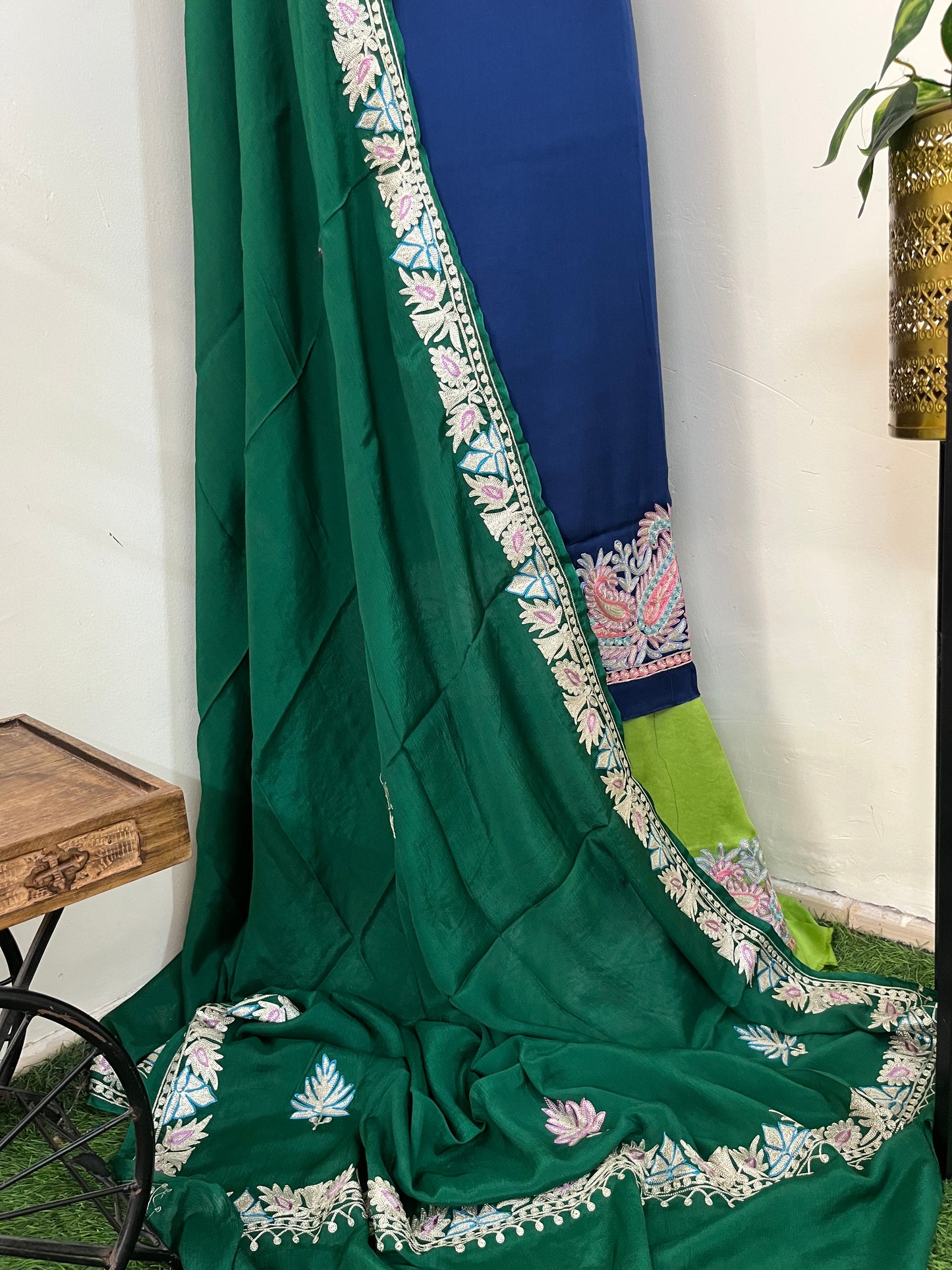 Kalaa’ Royal Blue 3D Crape Kashmiri Suit