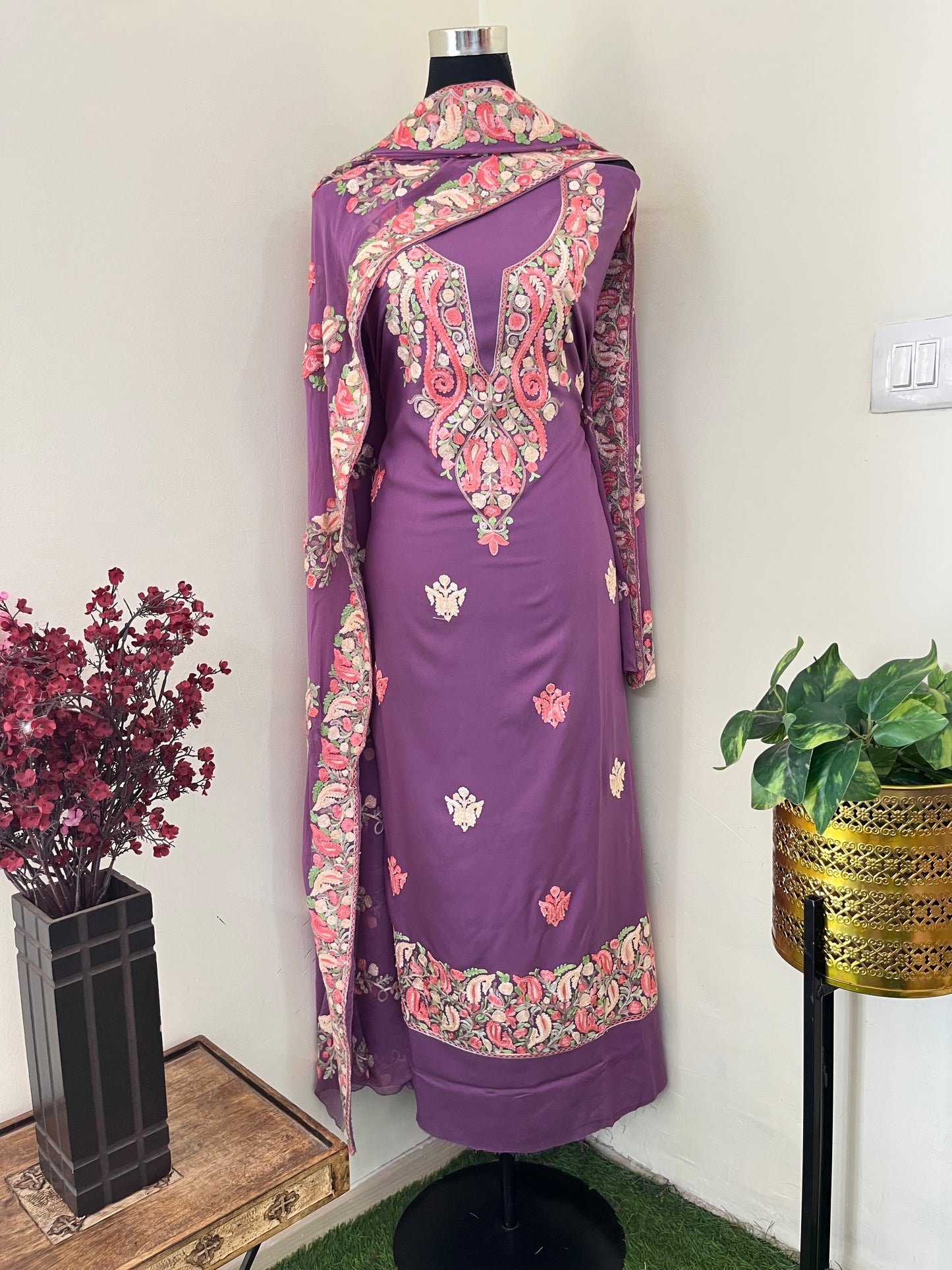 Lavender Rayon Cotton Kashmiri 3pc set