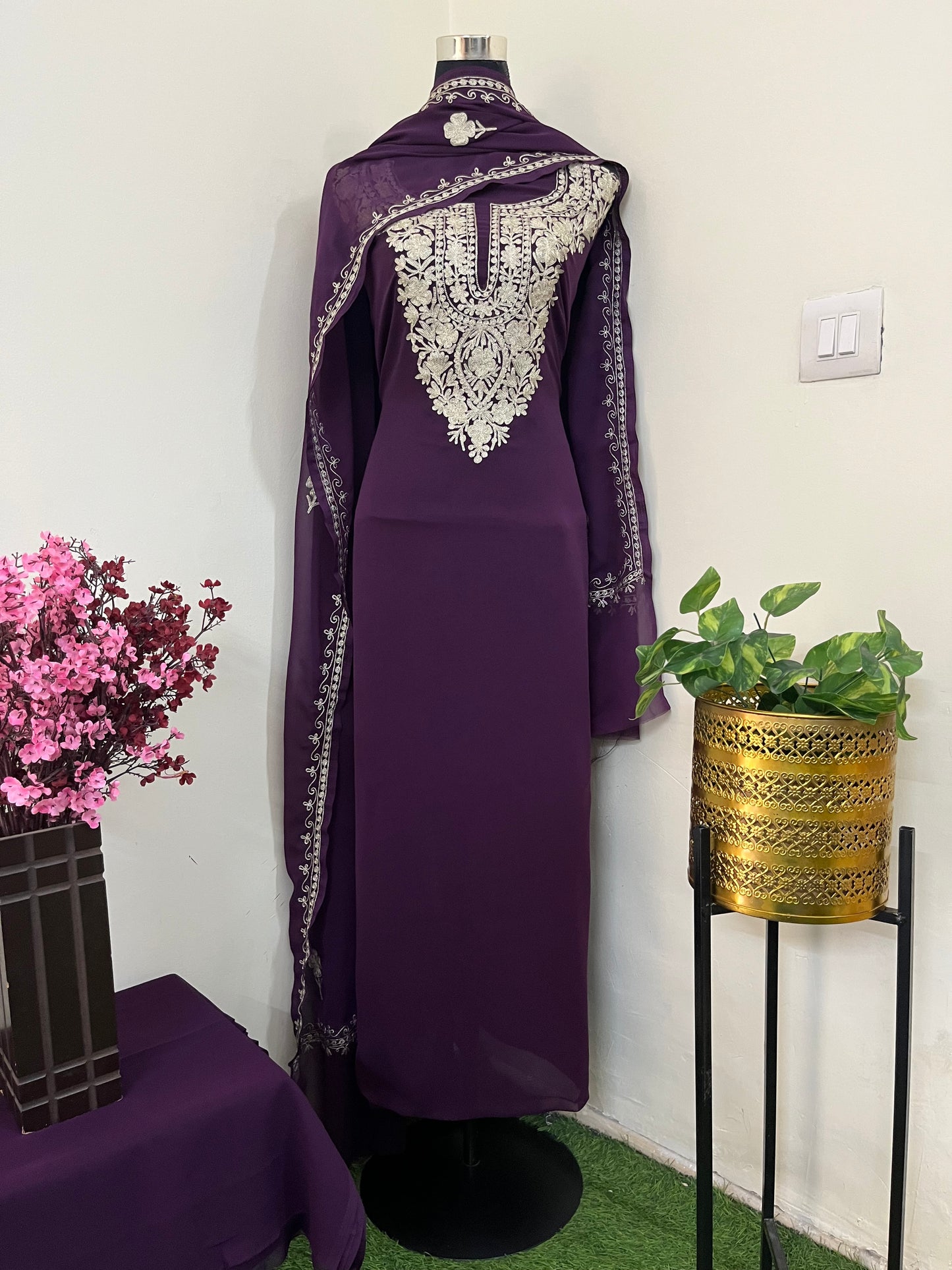 Wine Georgette 3pc Kashmiri Tilla Suit
