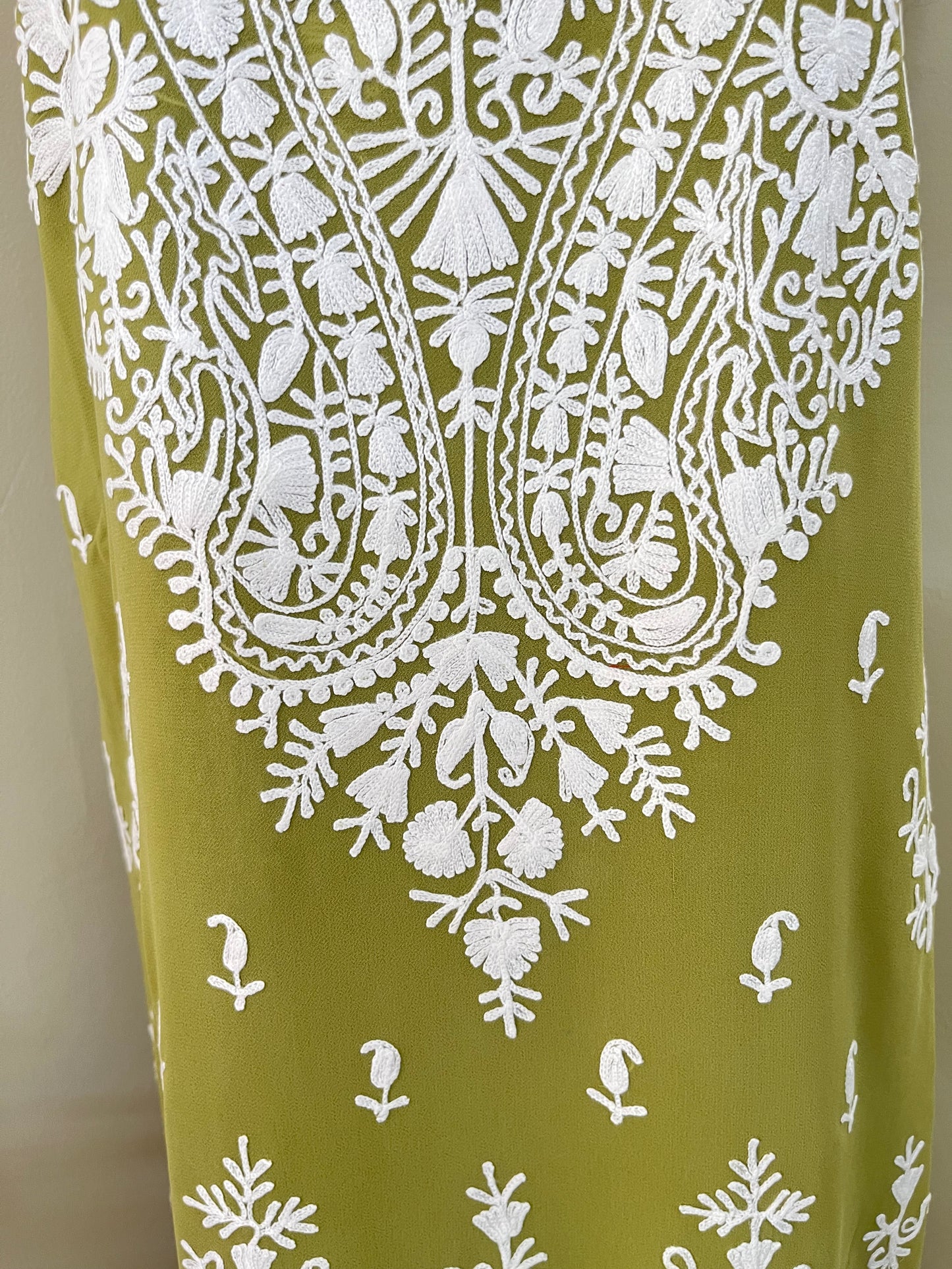 Pista Georgette Kashmiri Unstitched Kurta Material