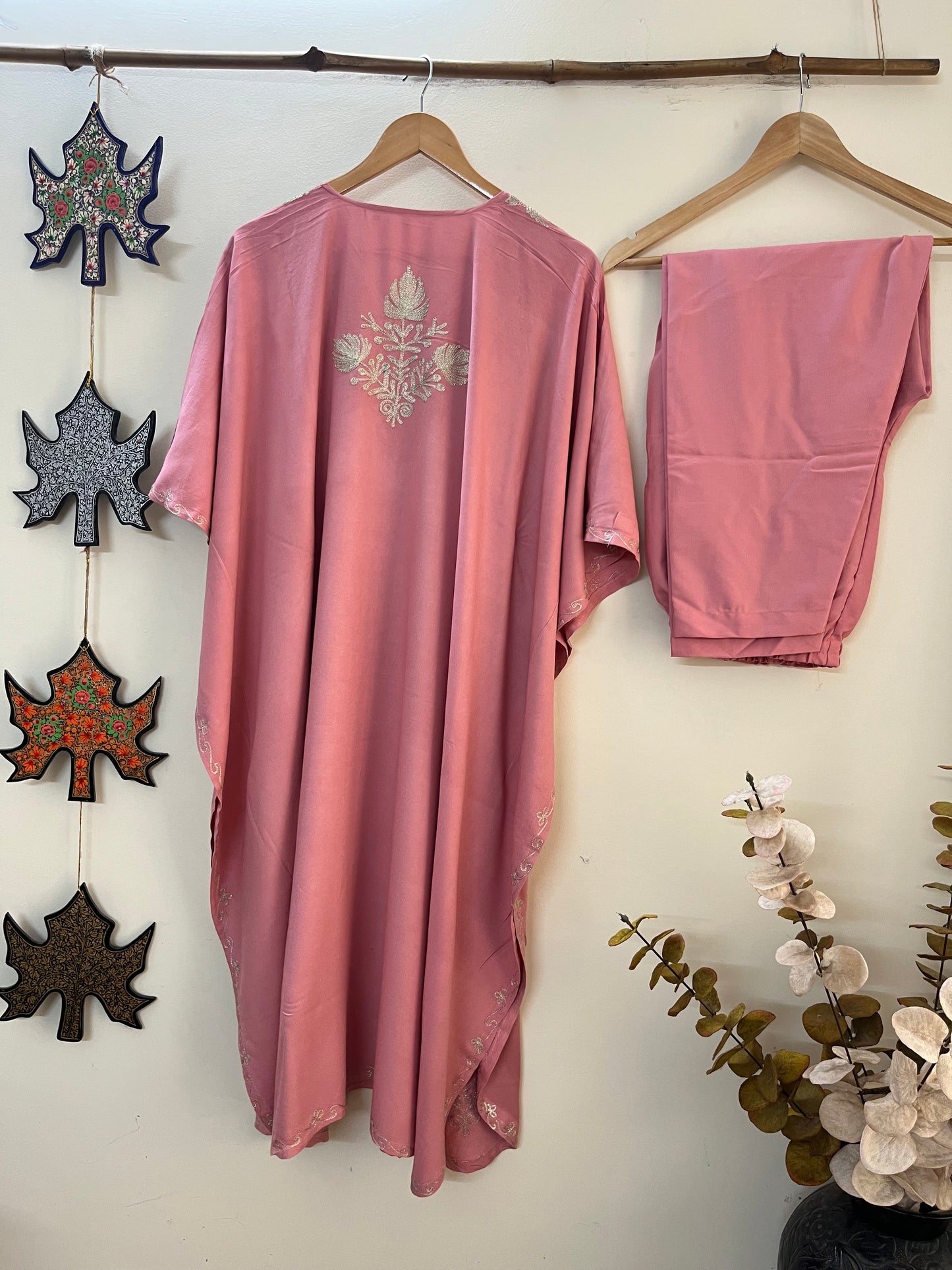 Soft Pink Rayon Cotton Kashmiri Tilla Kaftan